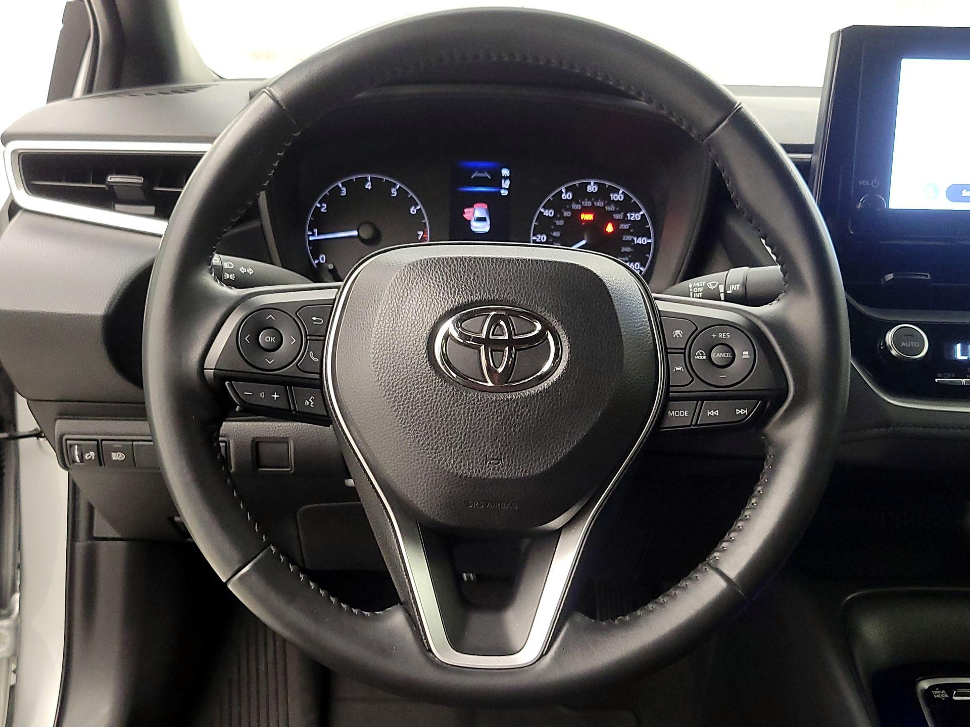 Thumbnail: 2023 Toyota Corolla - 10