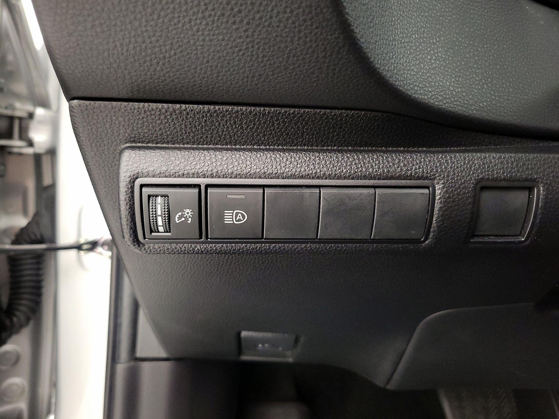 Thumbnail: 2023 Toyota Corolla - 13