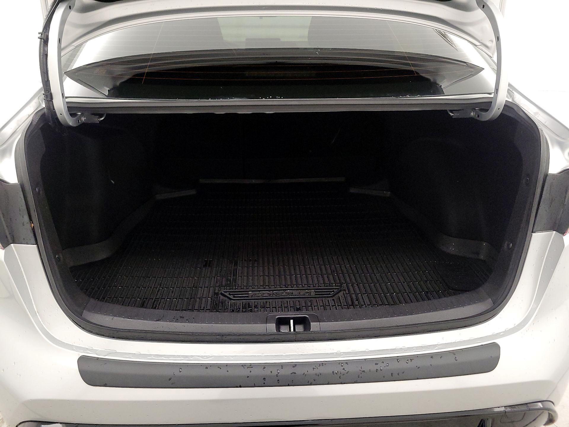 Thumbnail: 2023 Toyota Corolla - 20