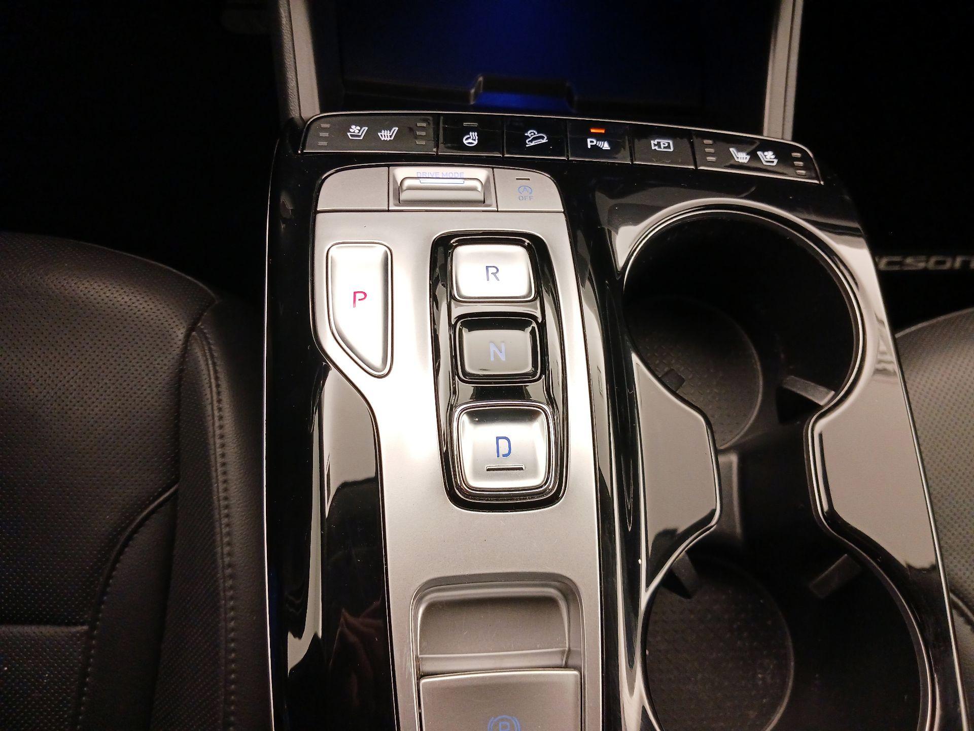 Thumbnail: 2022 Hyundai Tucson - 17