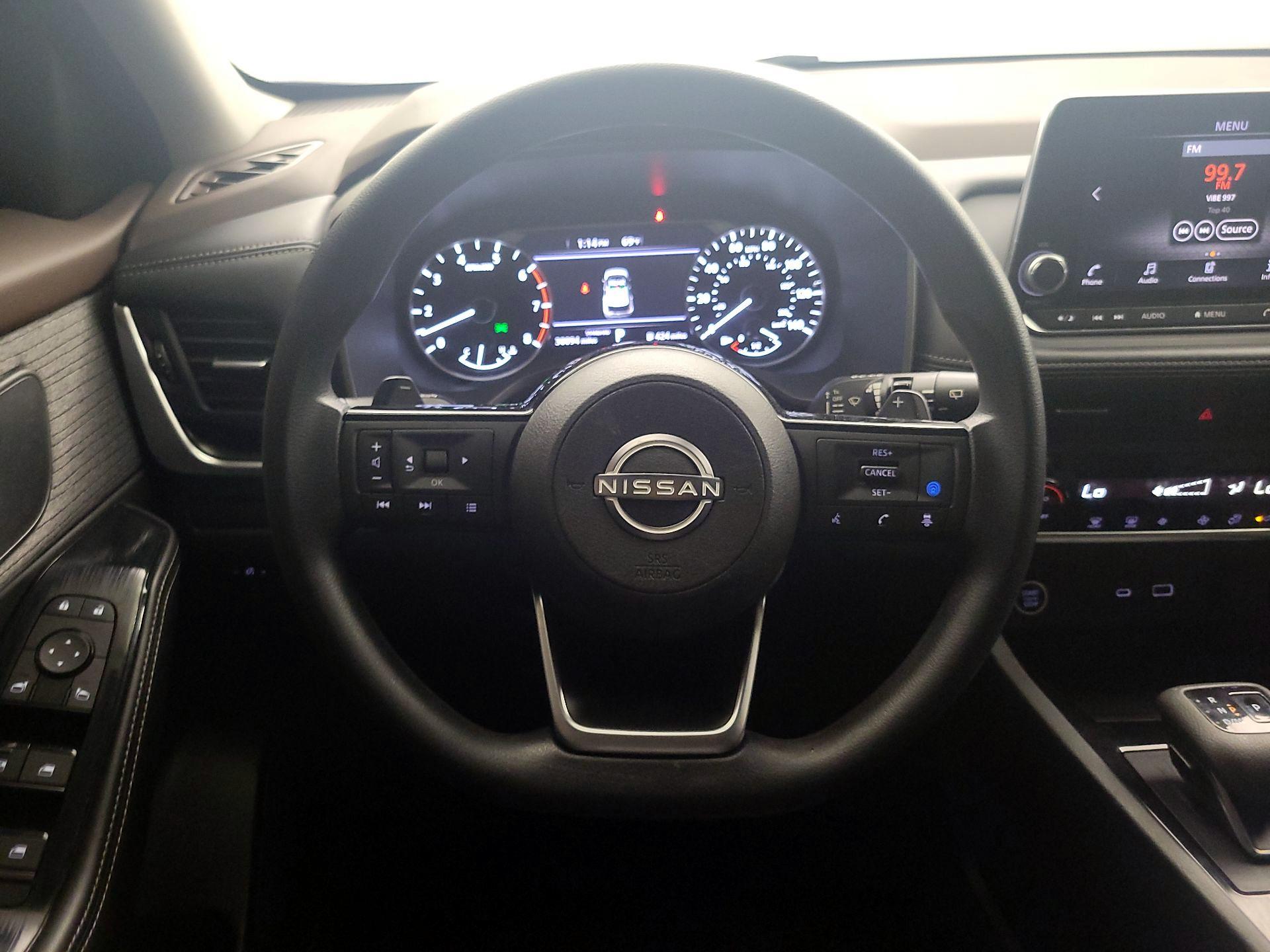 Thumbnail: 2023 Nissan Rogue - 10