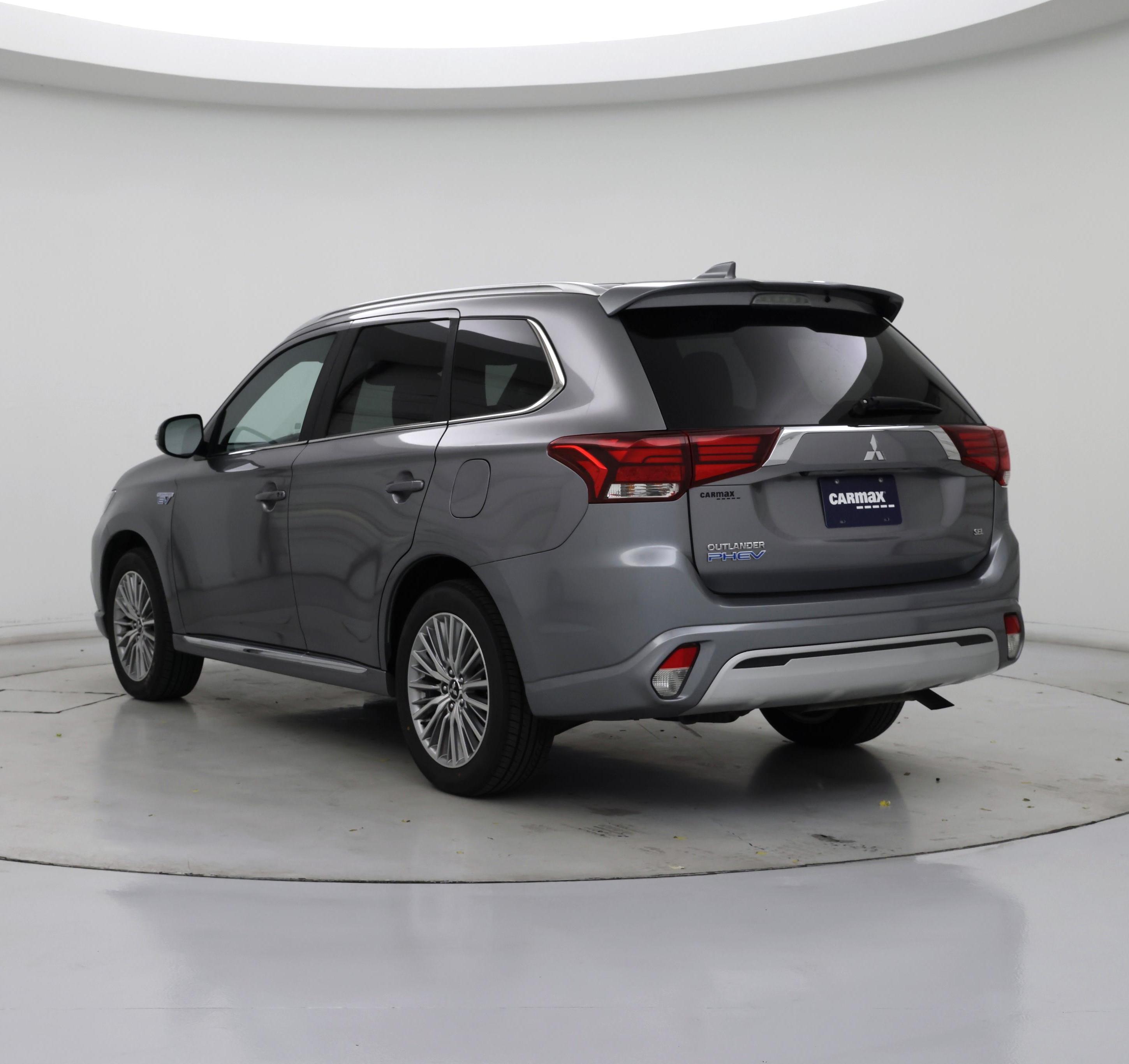 Thumbnail: 2022 Mitsubishi Outlander - 2