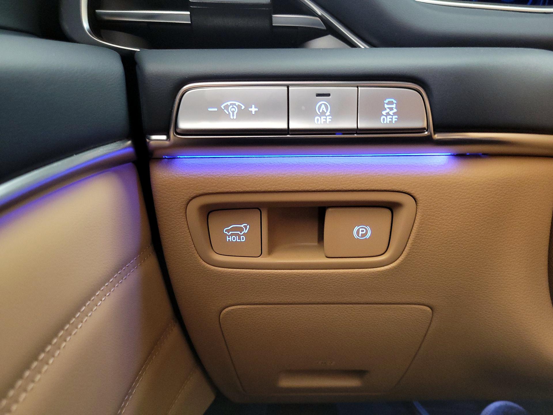 Thumbnail: 2024 Genesis GV80 - 13