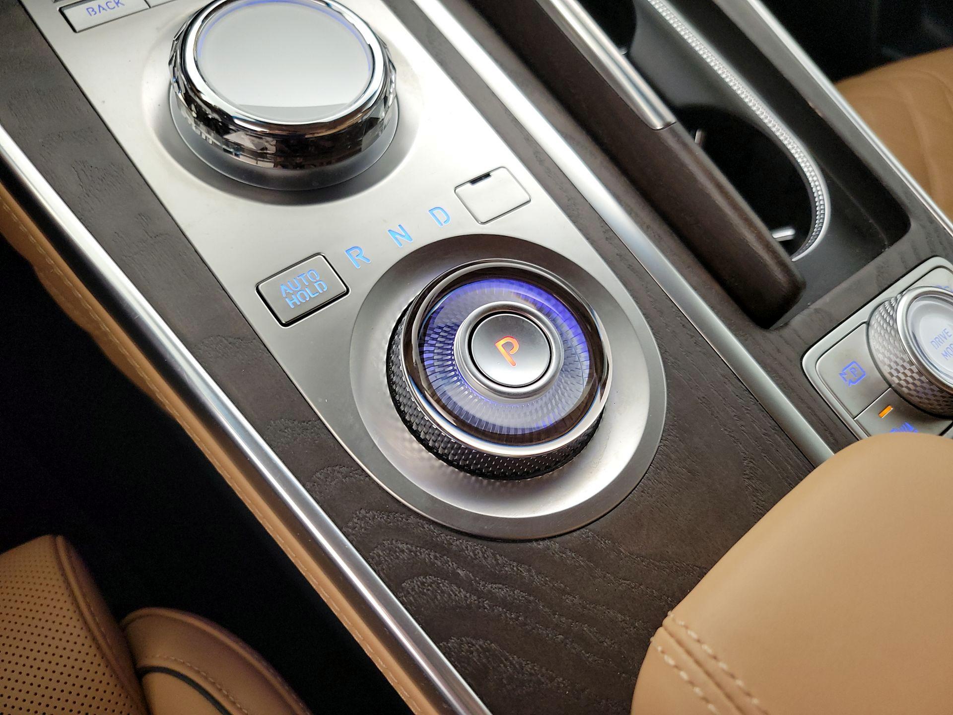 Thumbnail: 2024 Genesis GV80 - 18