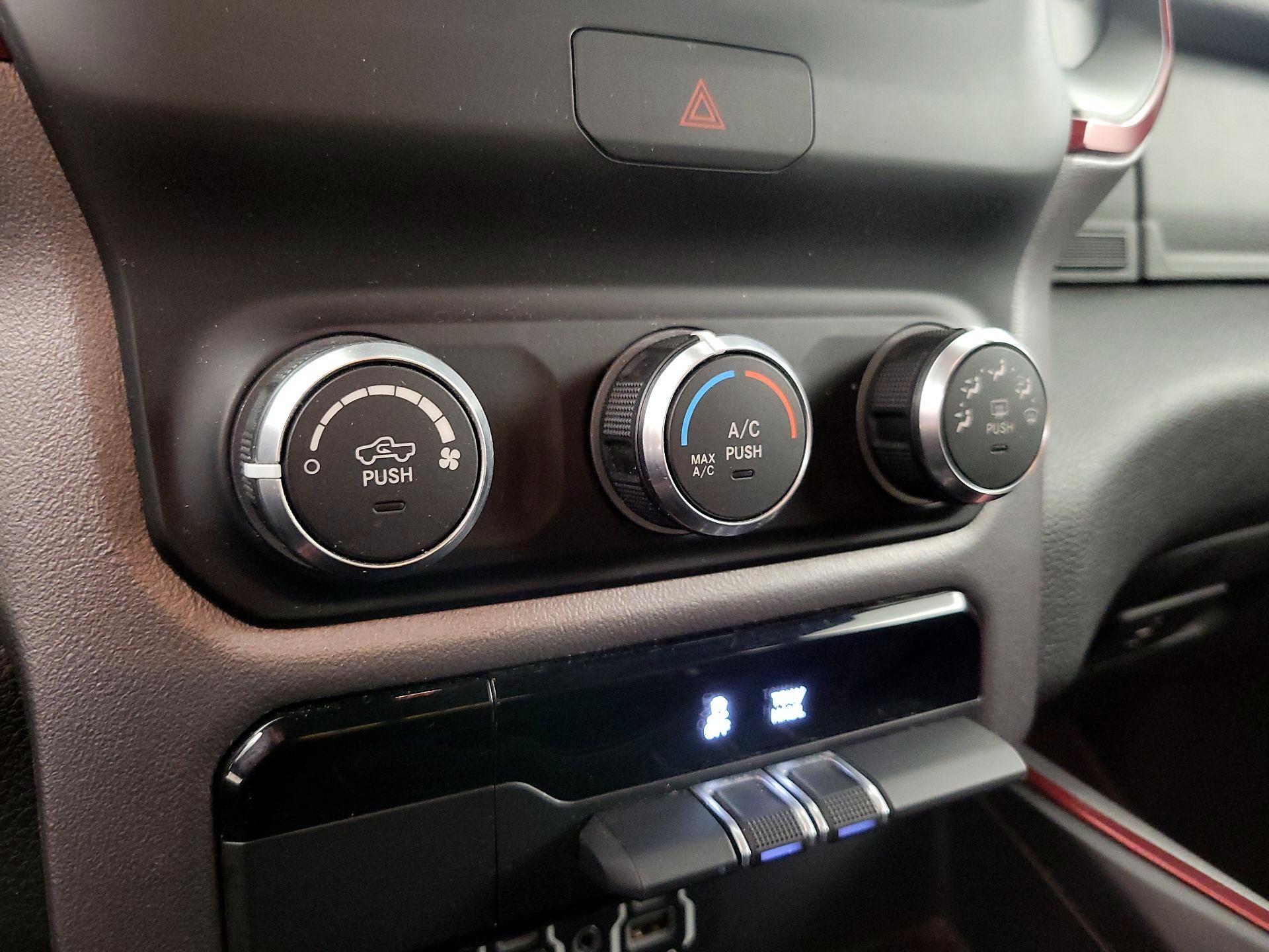 Thumbnail: 2019 RAM 1500 - 16