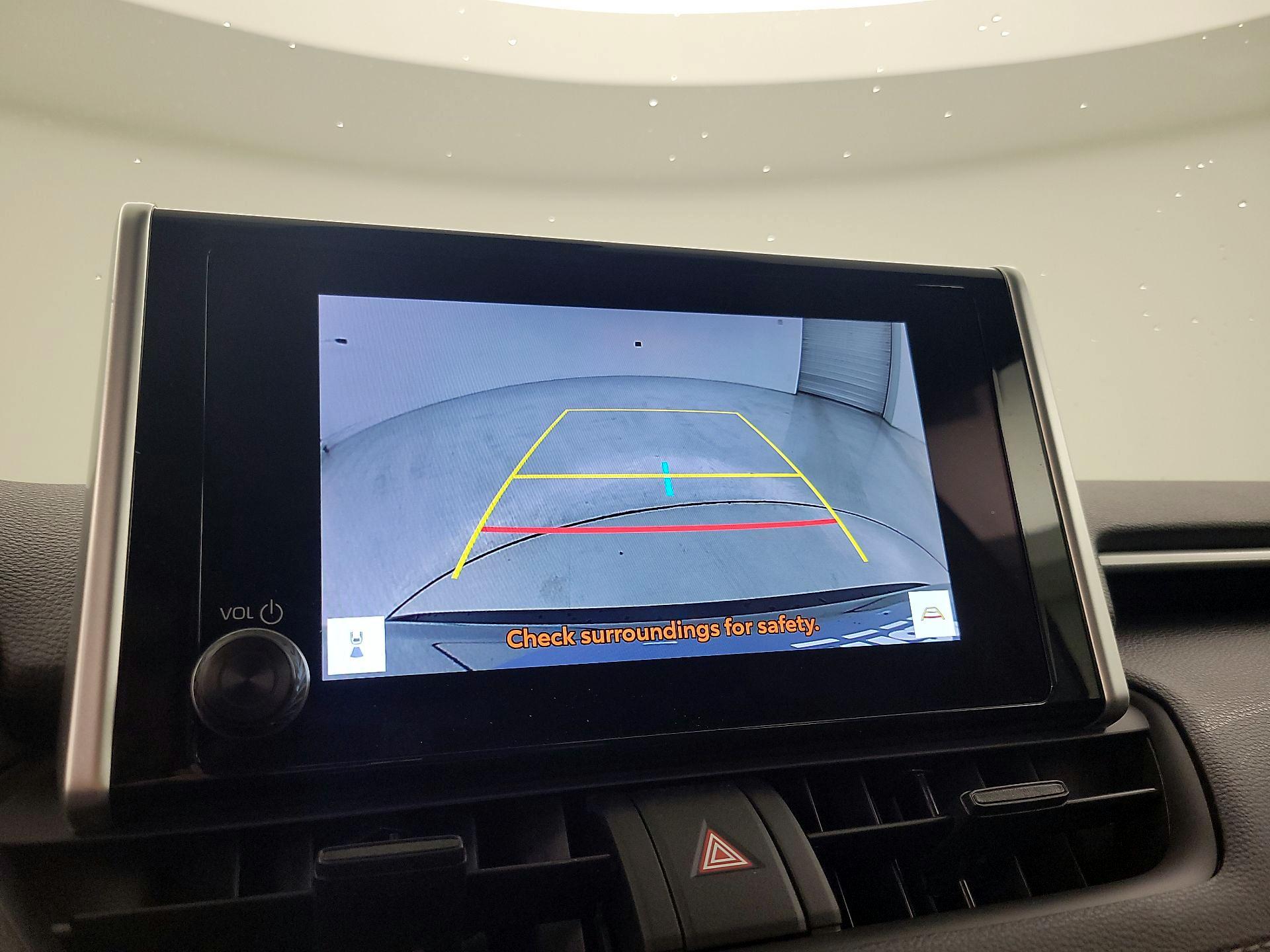 Thumbnail: 2025 Toyota RAV4 - 15