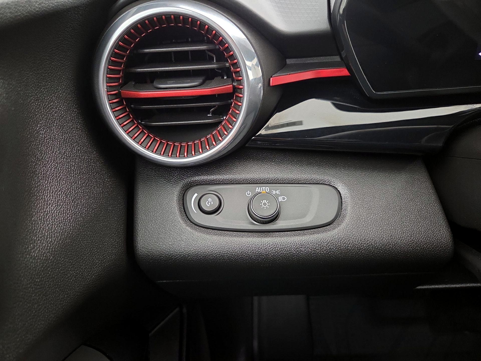 Thumbnail: 2024 Chevrolet Trax - 13