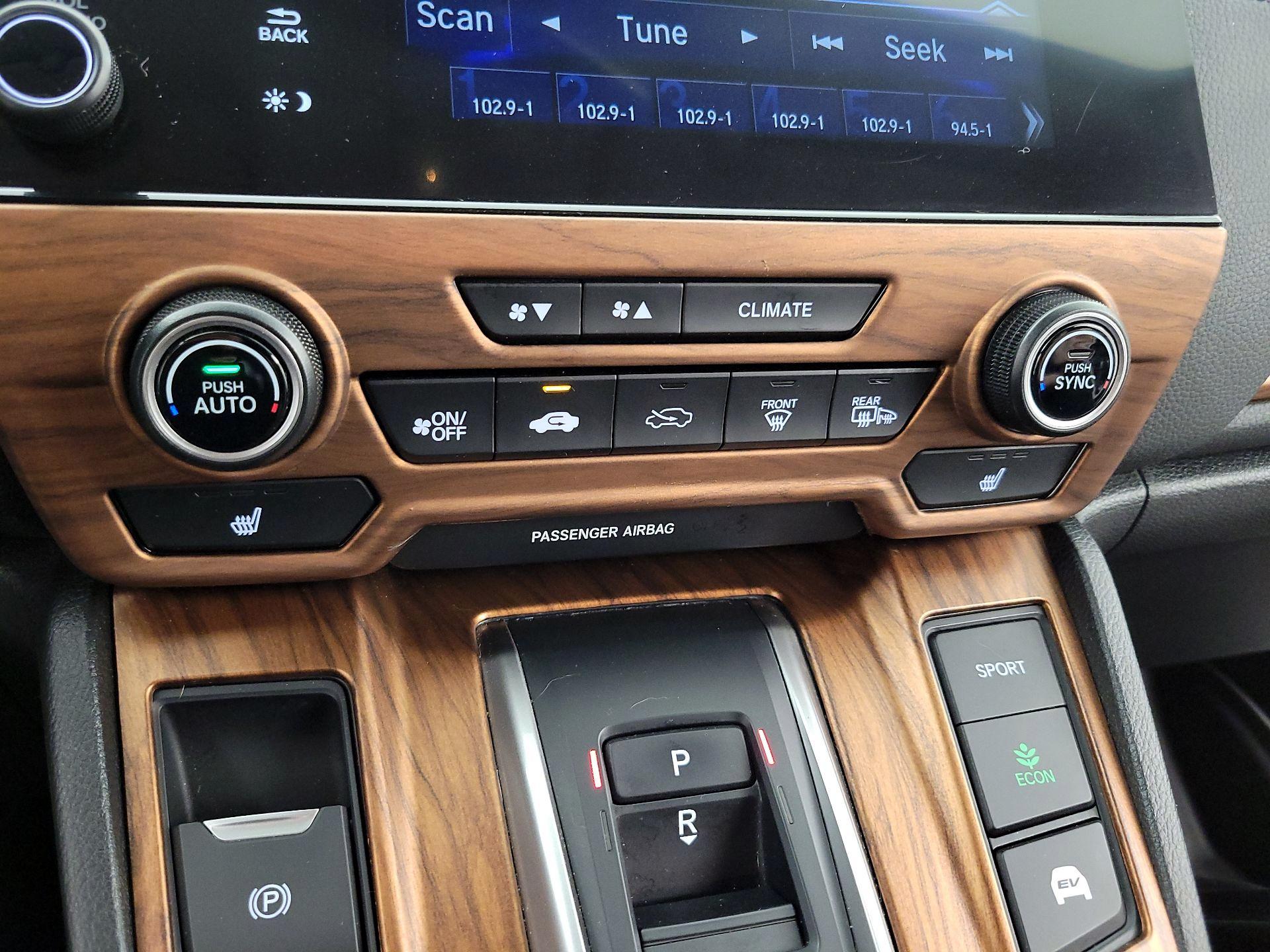 Thumbnail: 2021 Honda CR-V - 17