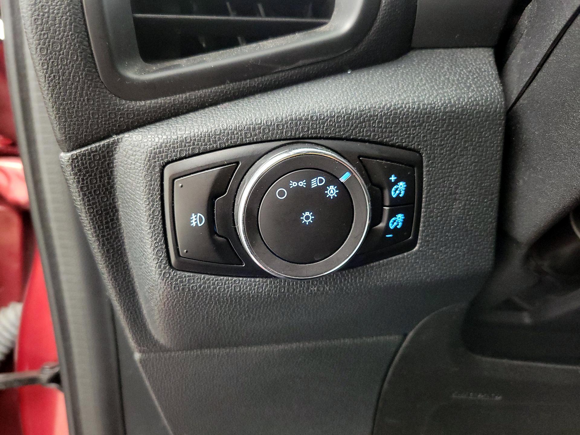 Thumbnail: 2018 Ford EcoSport - 13