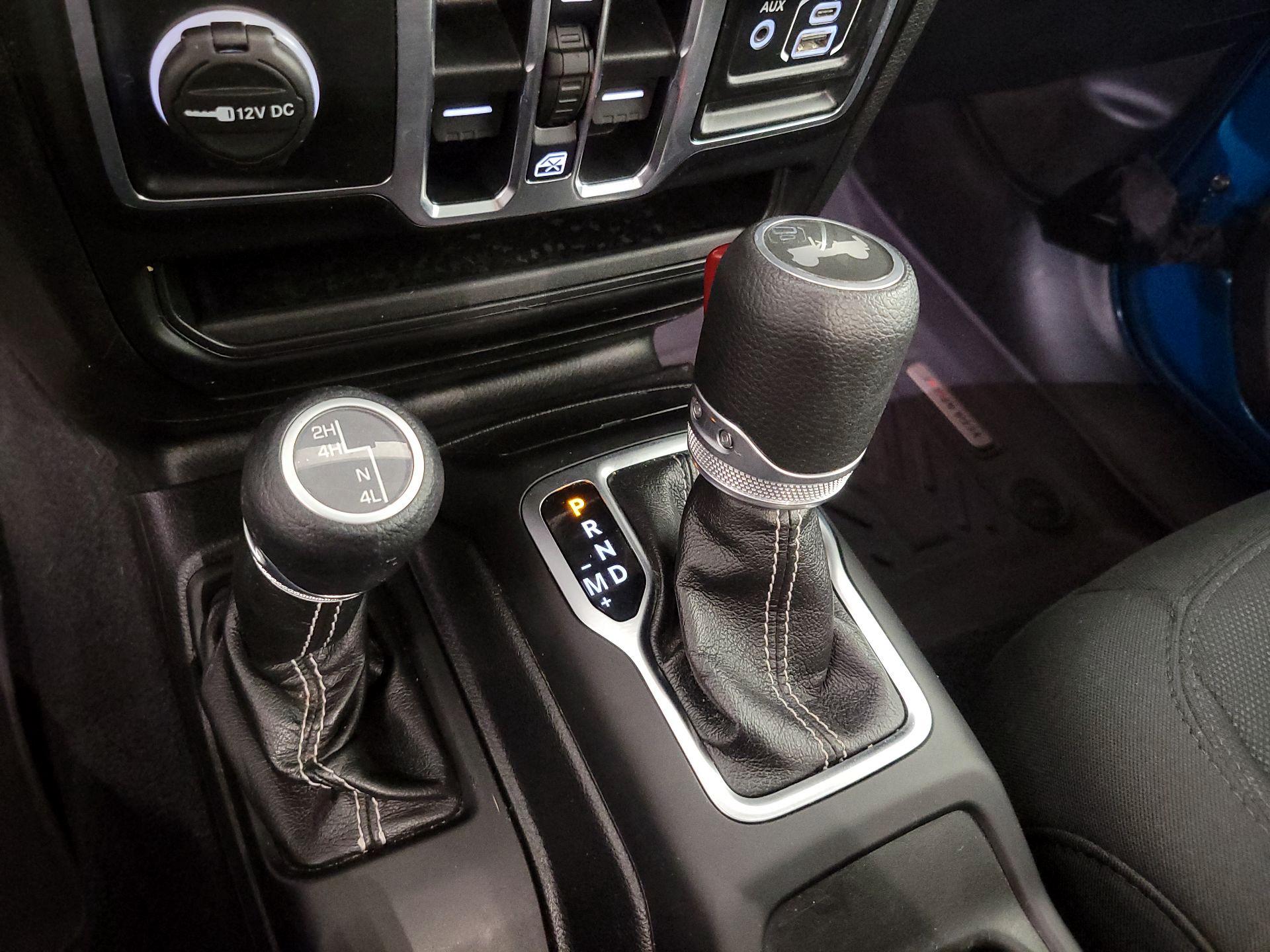 Thumbnail: 2020 Jeep Wrangler - 17