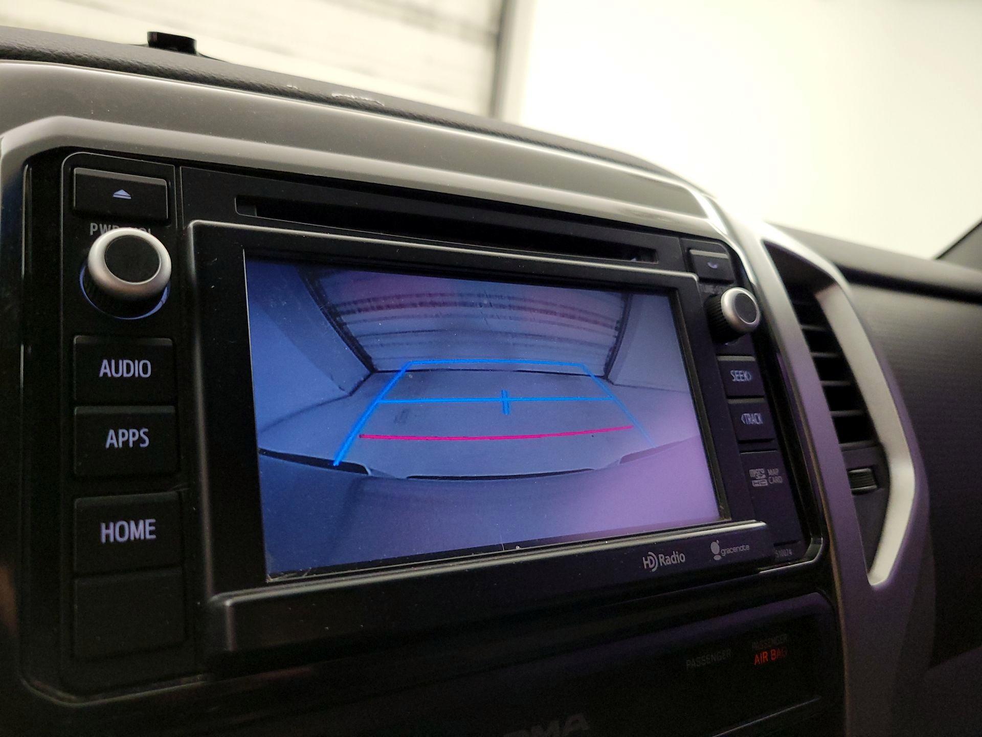 Thumbnail: 2015 Toyota Tacoma - 15