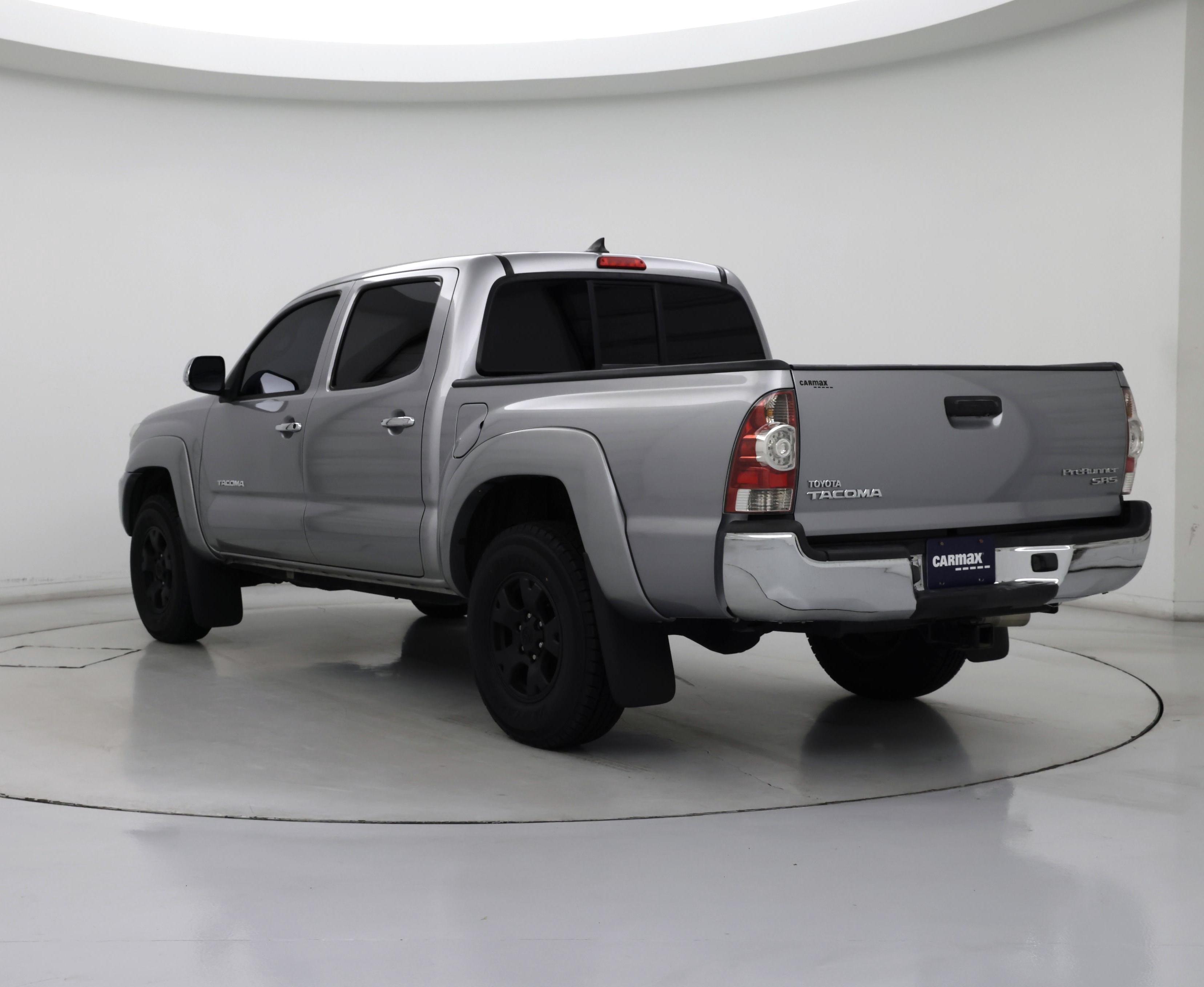 Thumbnail: 2015 Toyota Tacoma - 2