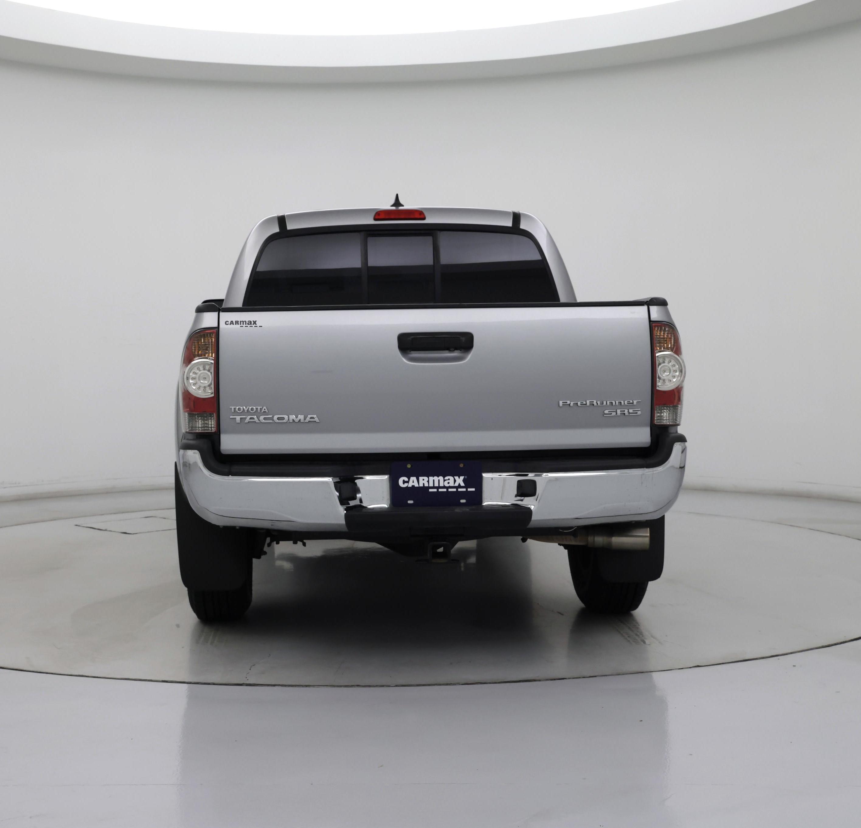 Thumbnail: 2015 Toyota Tacoma - 6