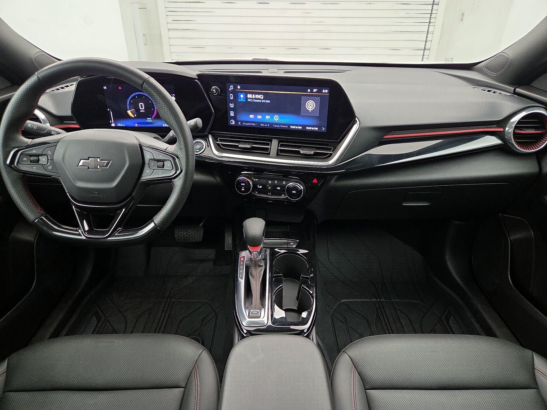 Thumbnail: 2024 Chevrolet Trax - 9