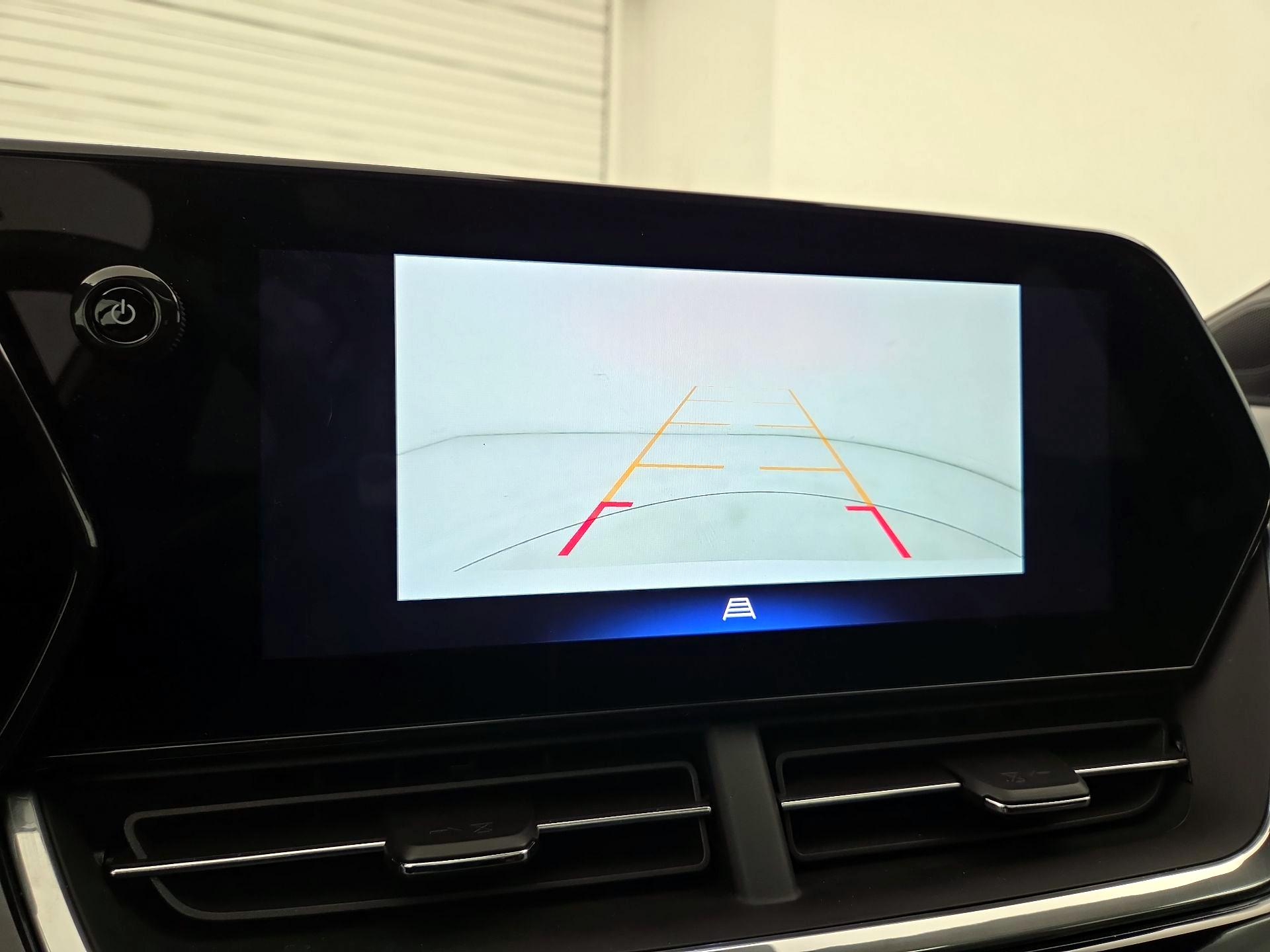 Thumbnail: 2024 Chevrolet Trax - 14