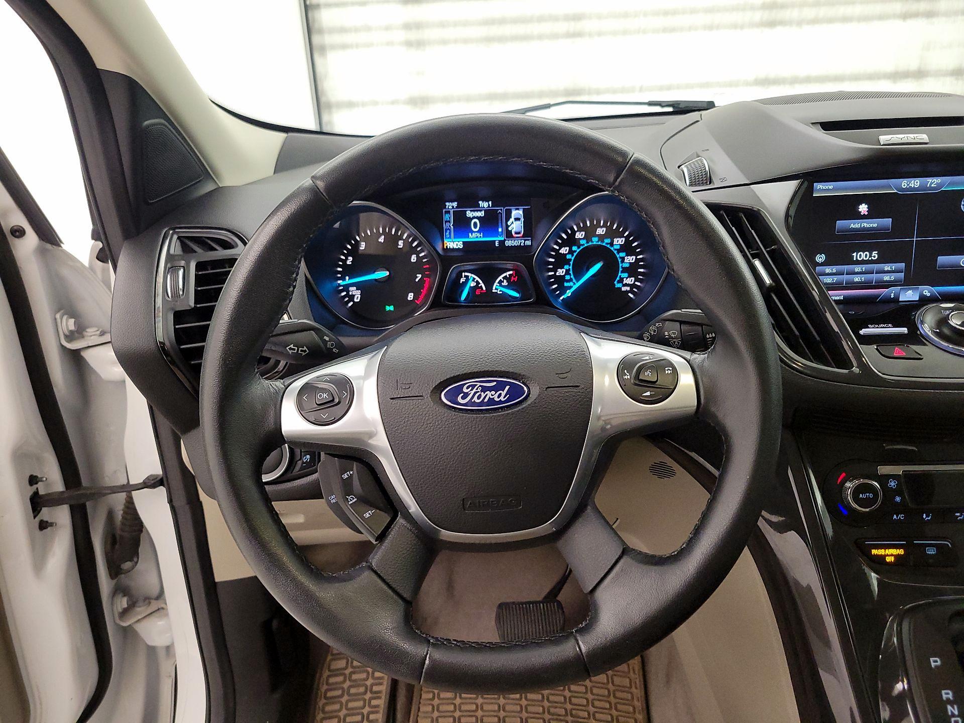 Thumbnail: 2015 Ford Escape - 10