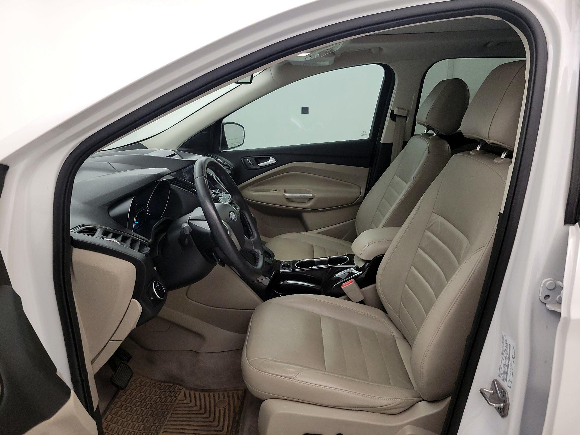 Thumbnail: 2015 Ford Escape - 11