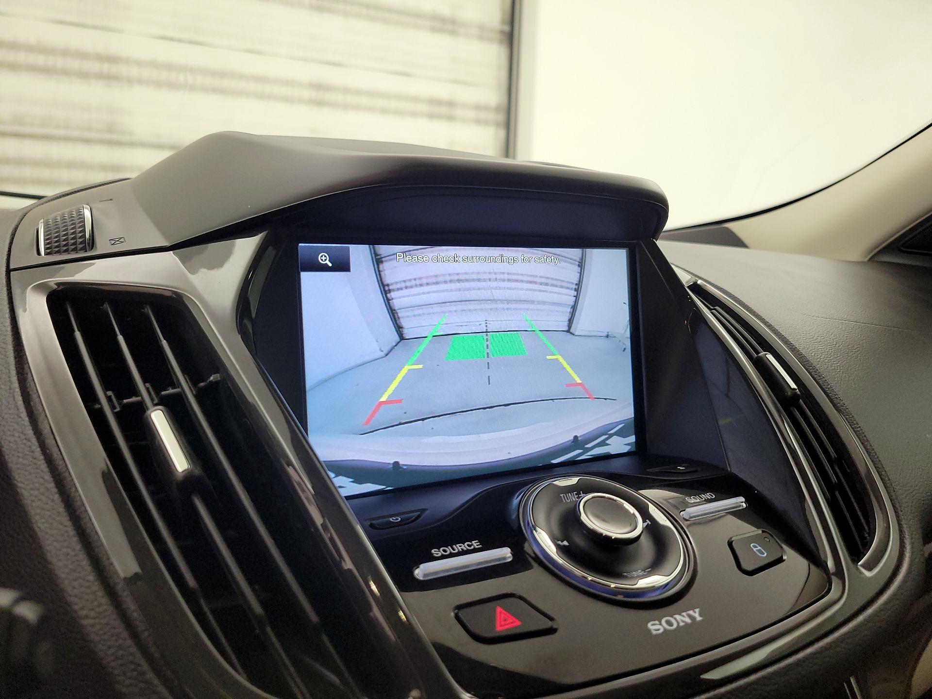 Thumbnail: 2015 Ford Escape - 14