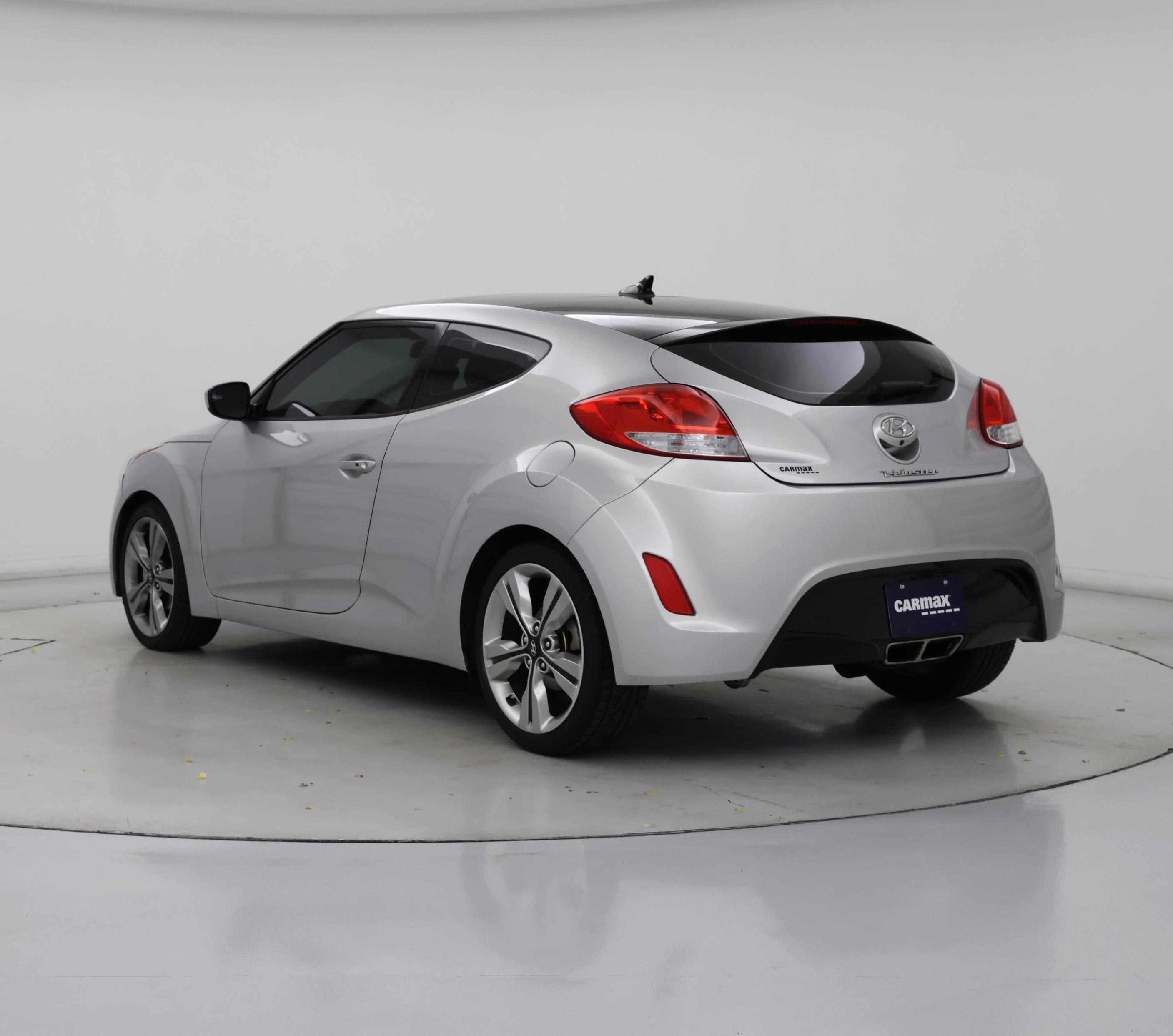 Thumbnail: 2017 Hyundai Veloster - 2