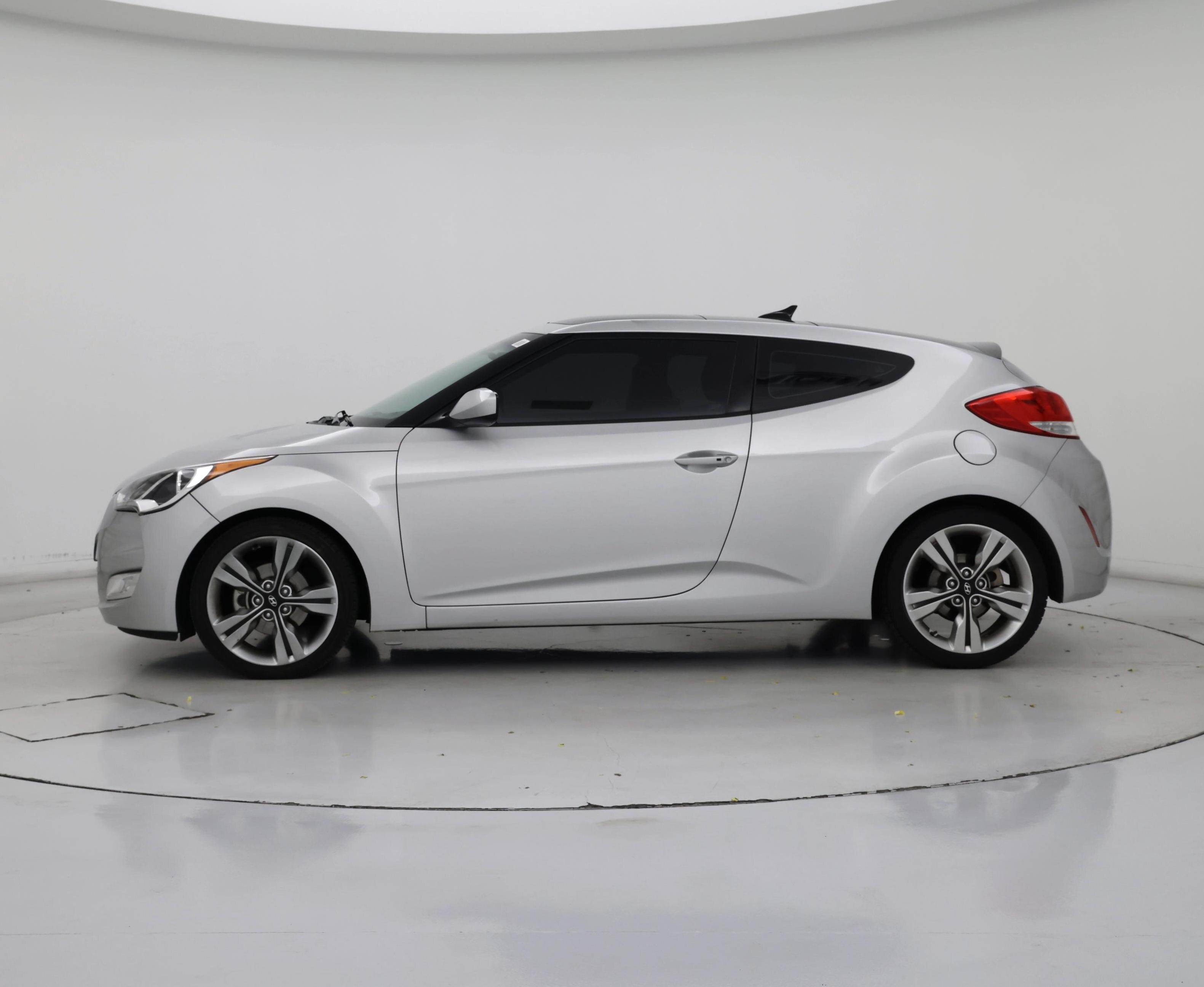 Thumbnail: 2017 Hyundai Veloster - 3