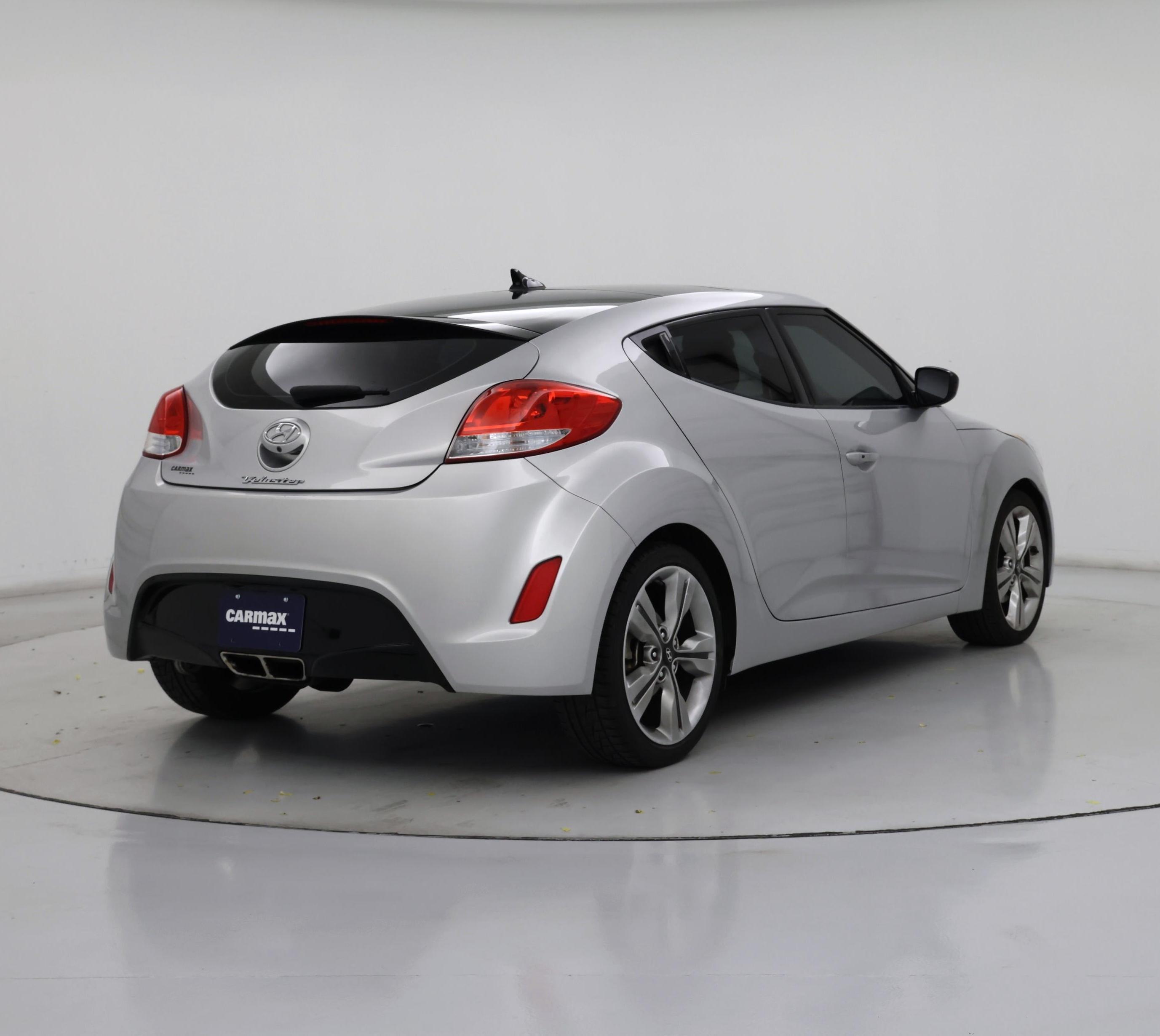 Thumbnail: 2017 Hyundai Veloster - 8