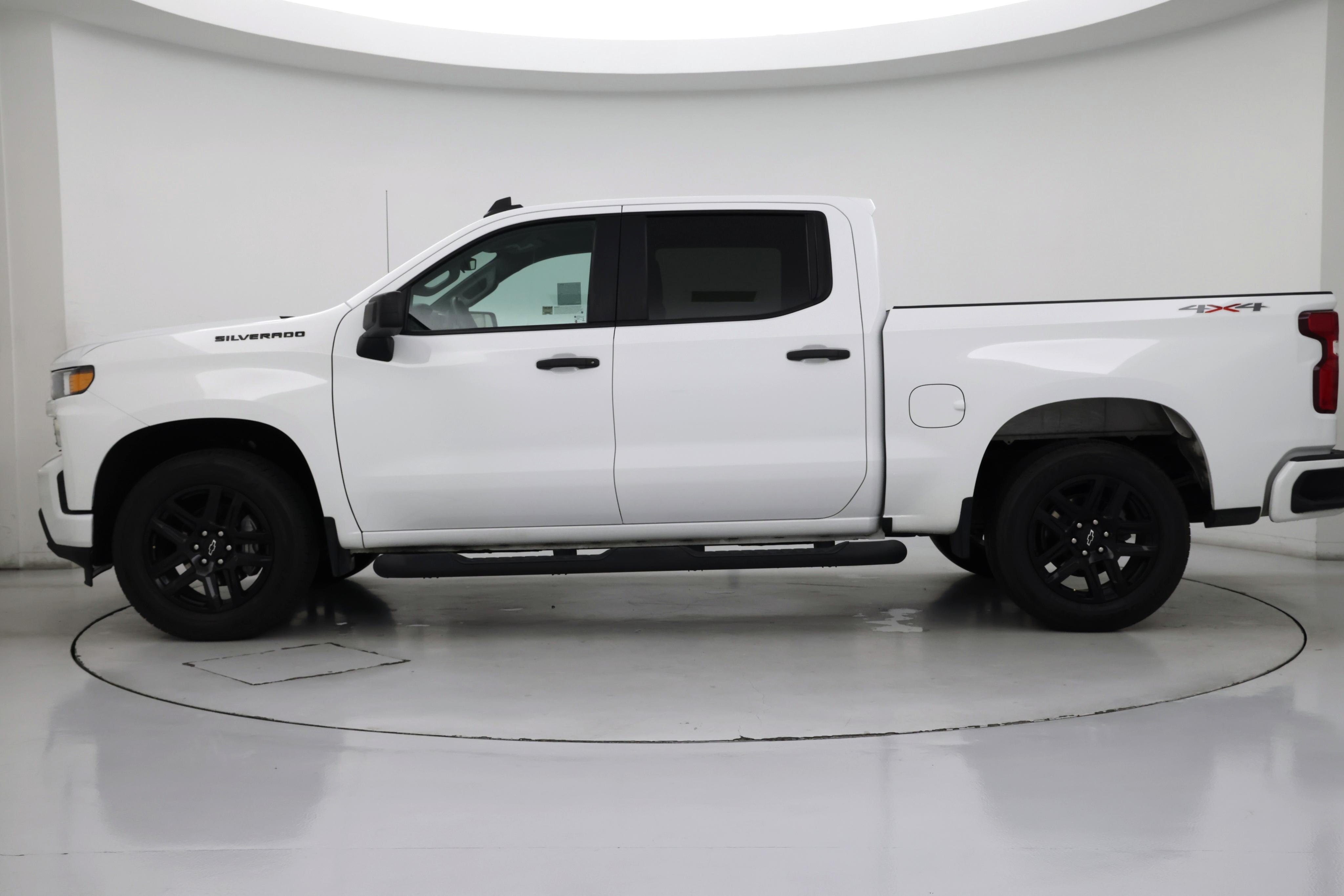 Thumbnail: 2021 Chevrolet Silverado 1500 - 3