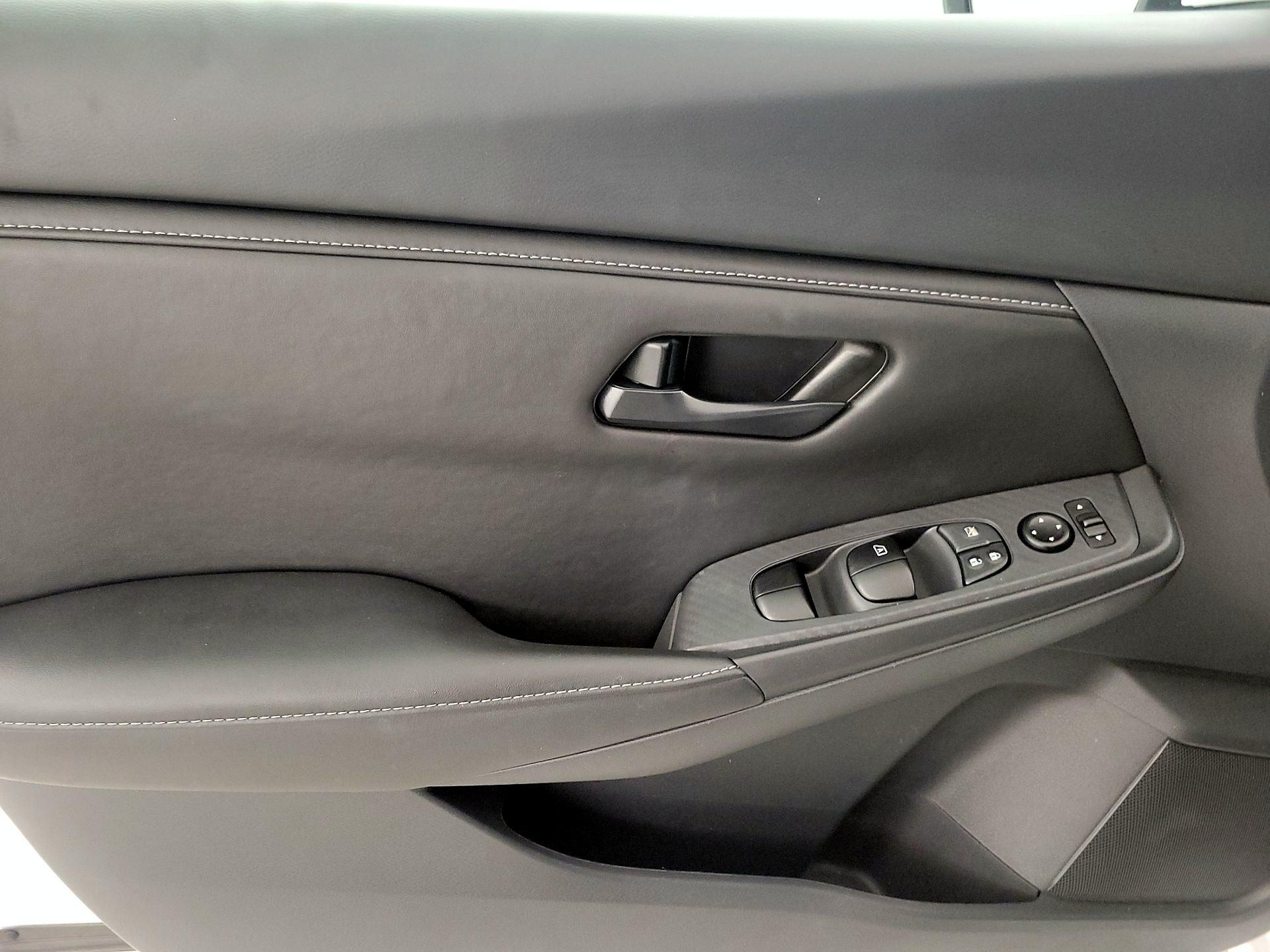 Thumbnail: 2025 Nissan Sentra - 12