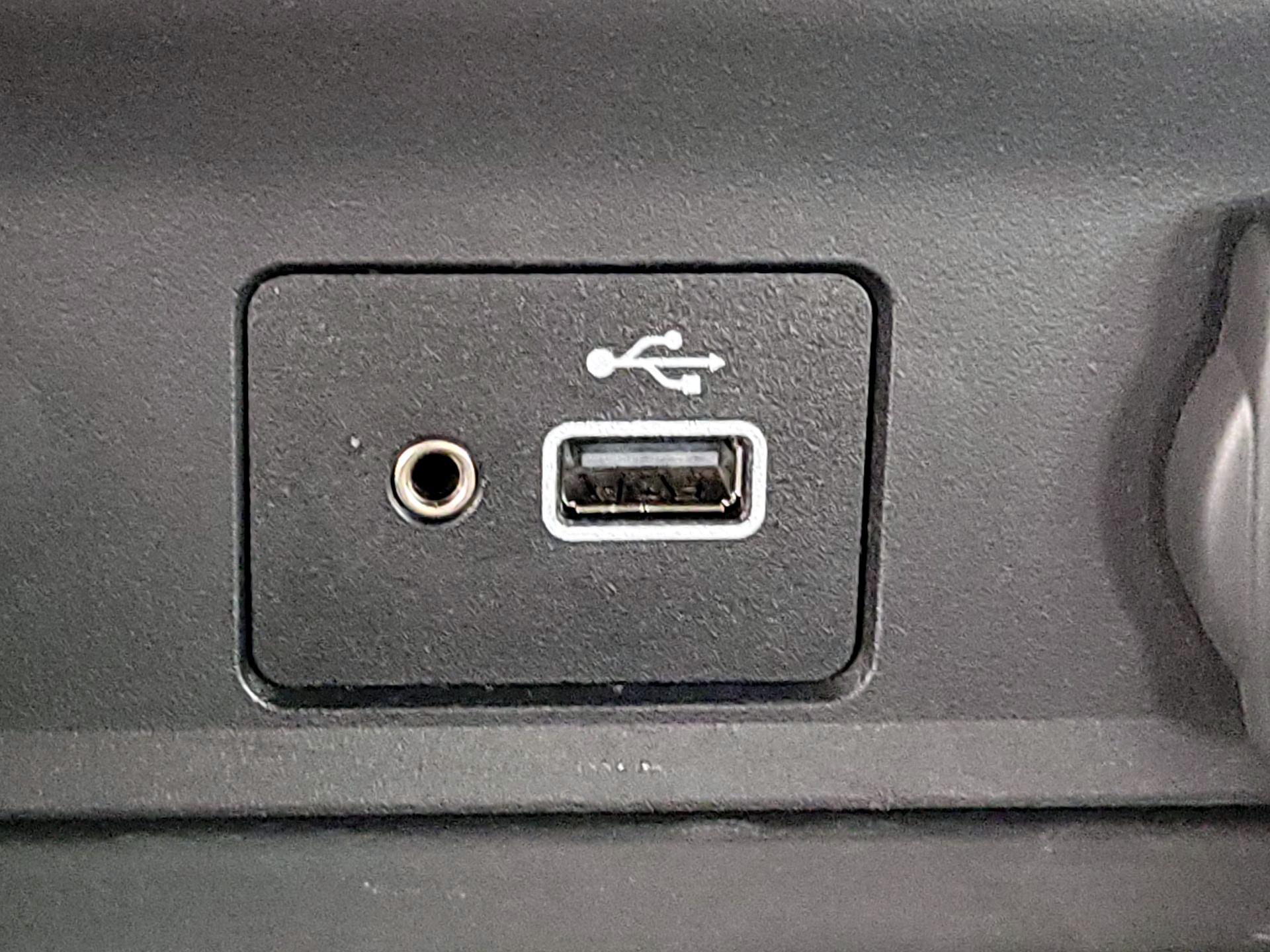 Thumbnail: 2025 Nissan Sentra - 18