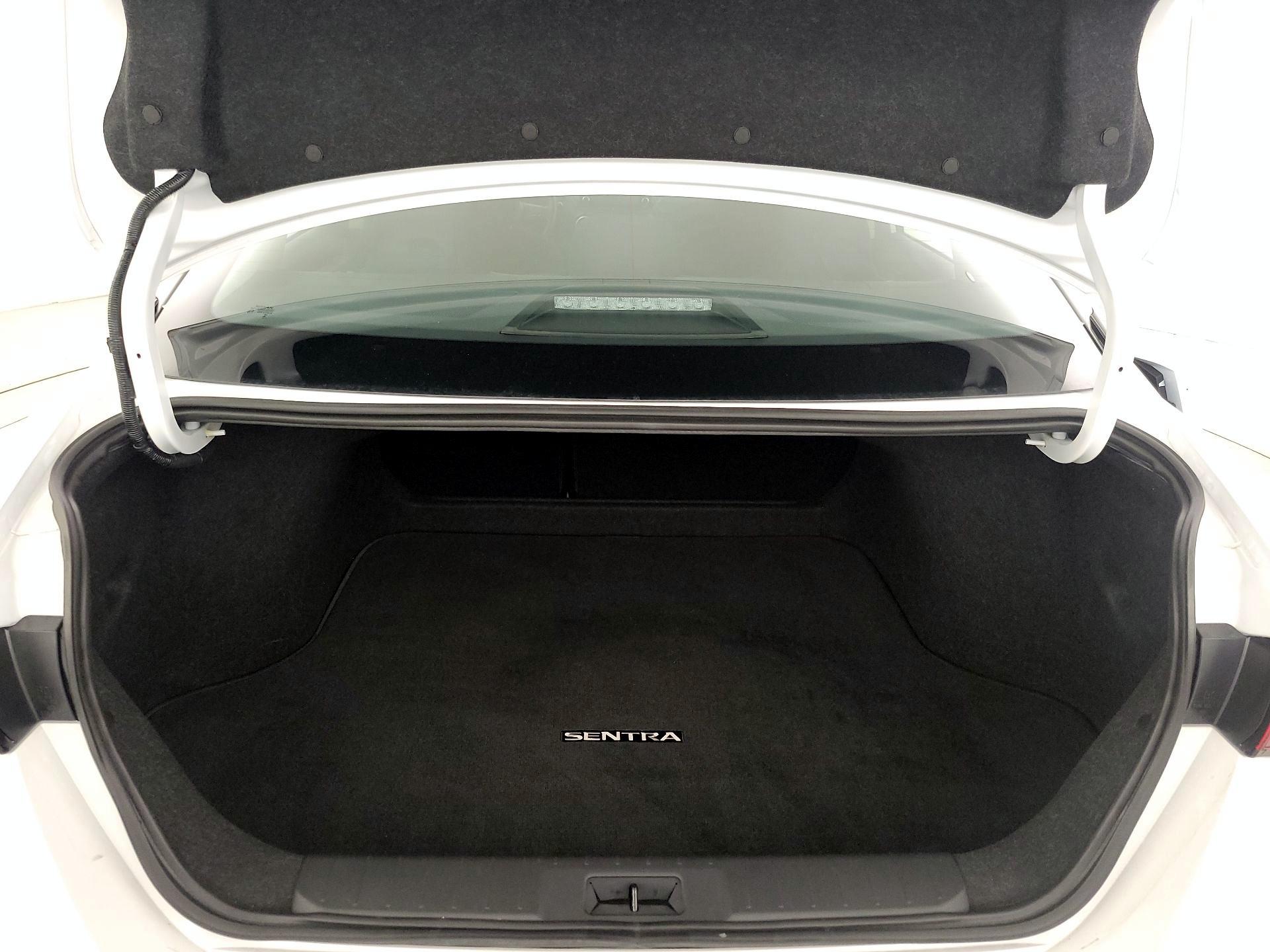 Thumbnail: 2025 Nissan Sentra - 20