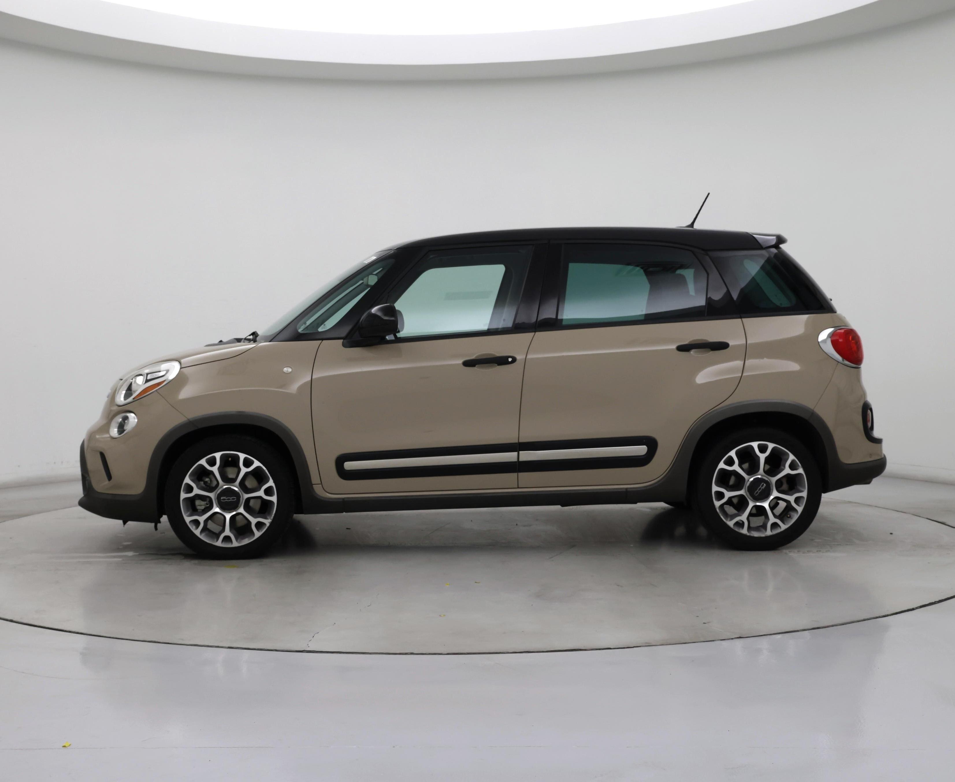 Thumbnail: 2015 Fiat 500L - 3
