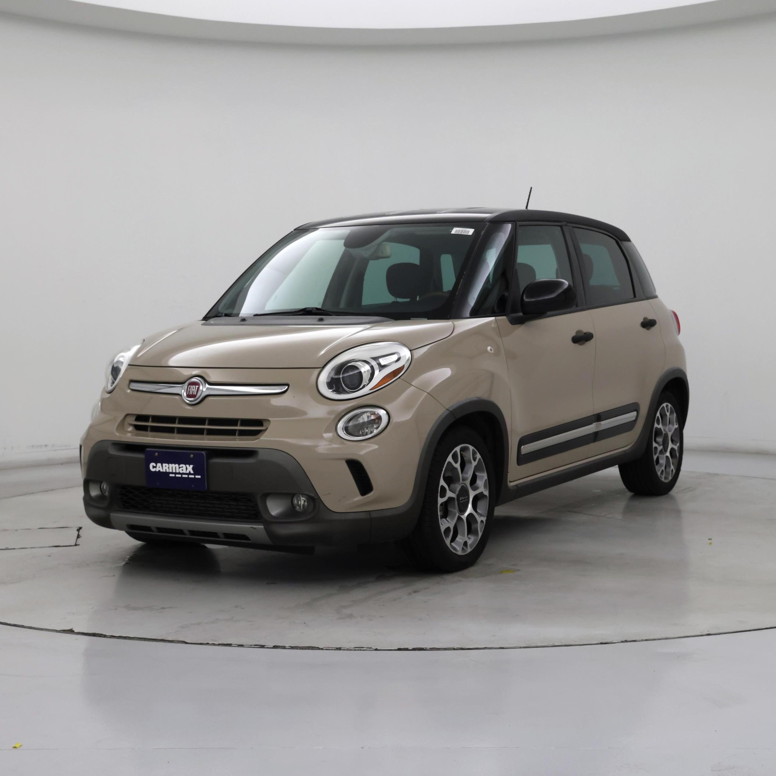 Thumbnail: 2015 Fiat 500L - 4