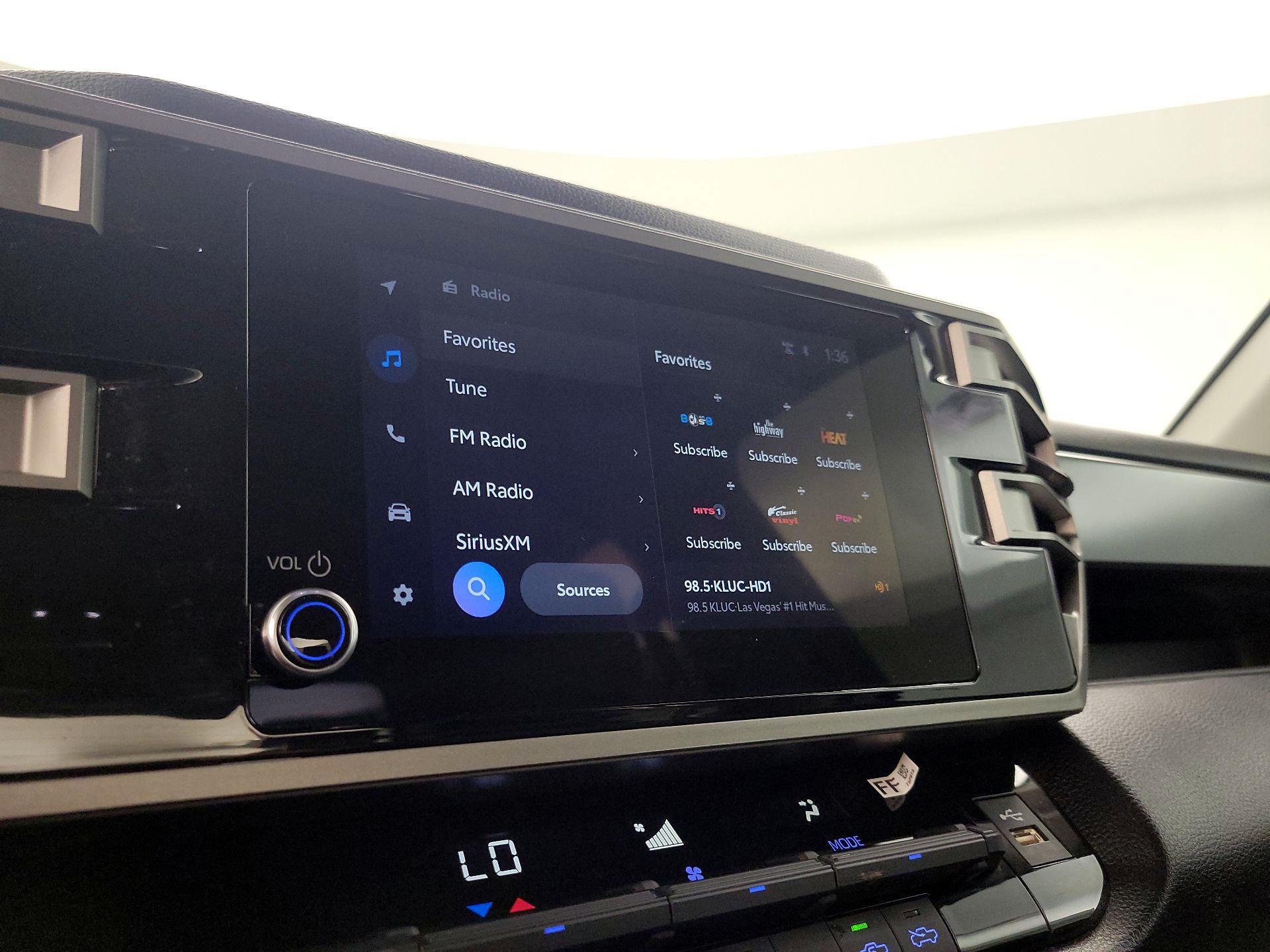 Thumbnail: 2024 Toyota Tundra - 16