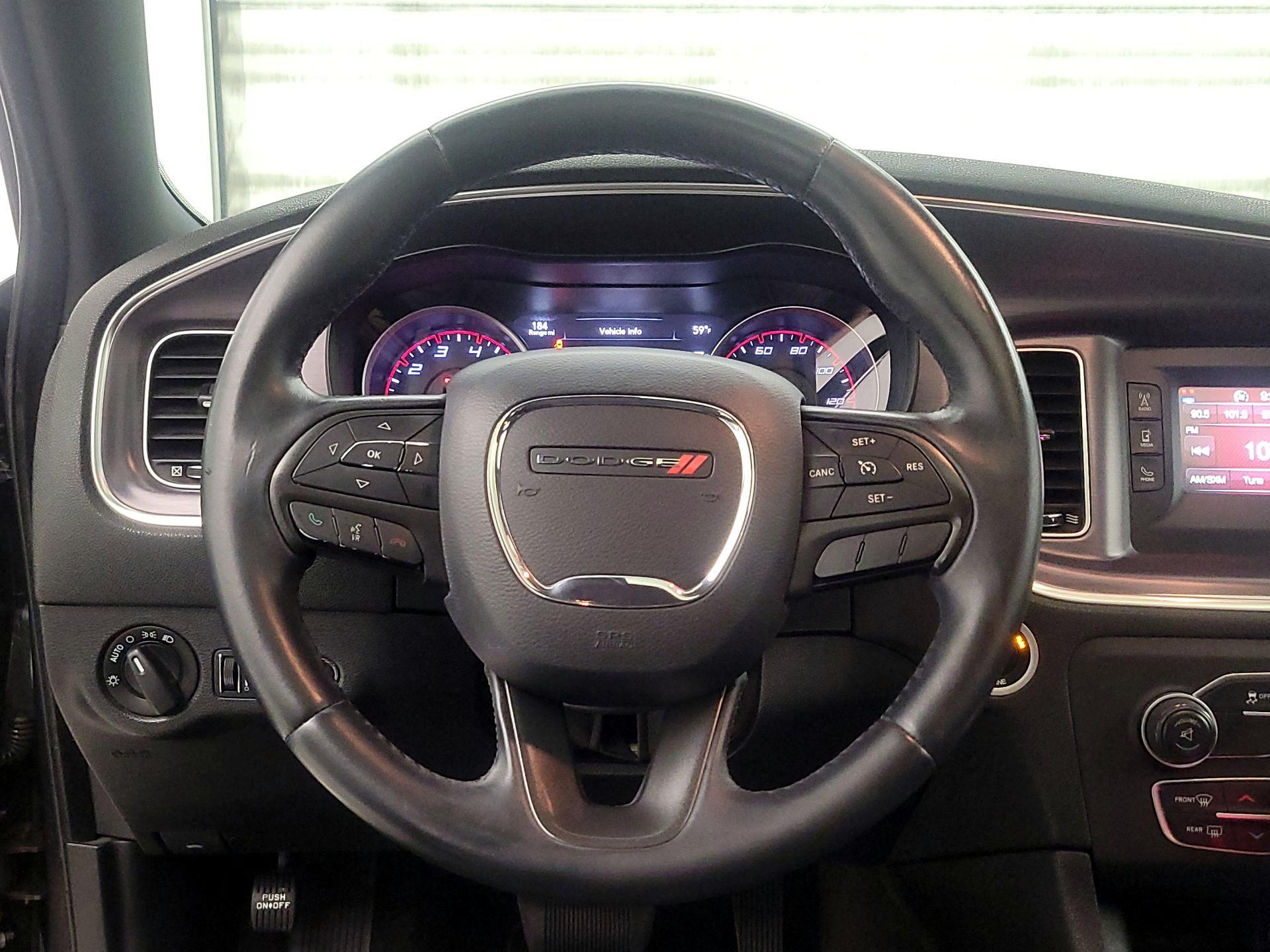 Thumbnail: 2015 Dodge Charger - 10