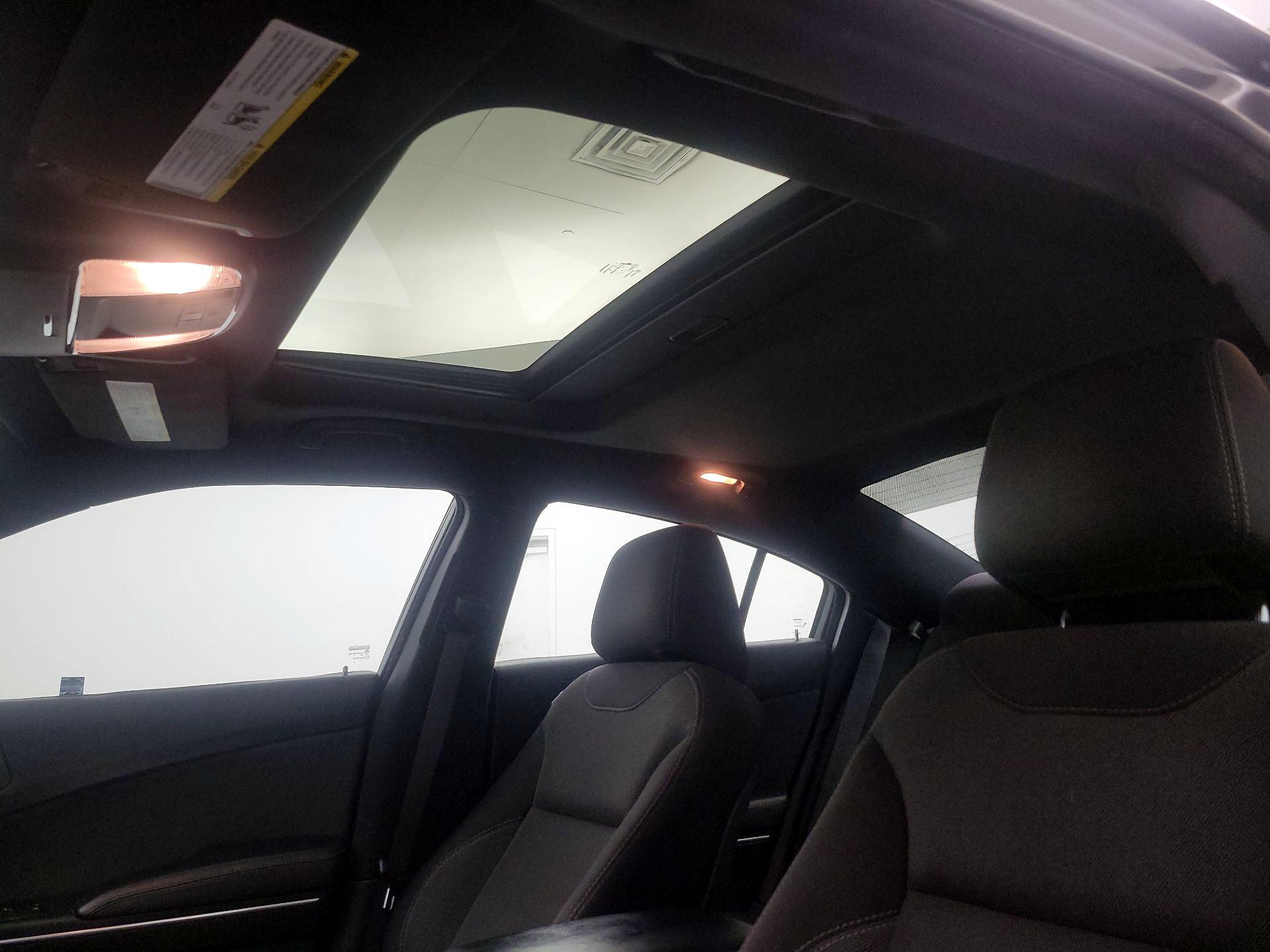 Thumbnail: 2015 Dodge Charger - 18