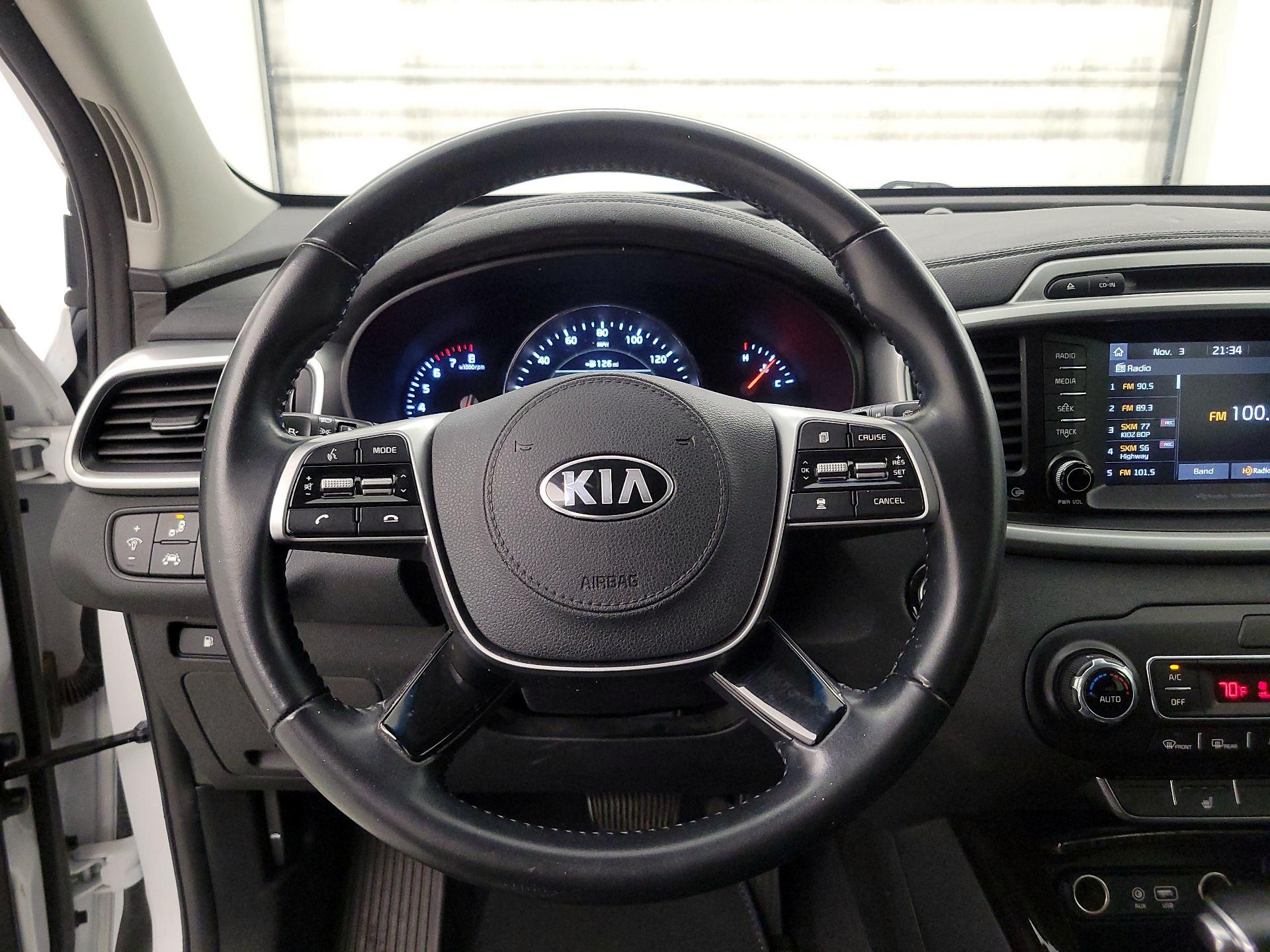 Thumbnail: 2019 Kia Sorento - 10