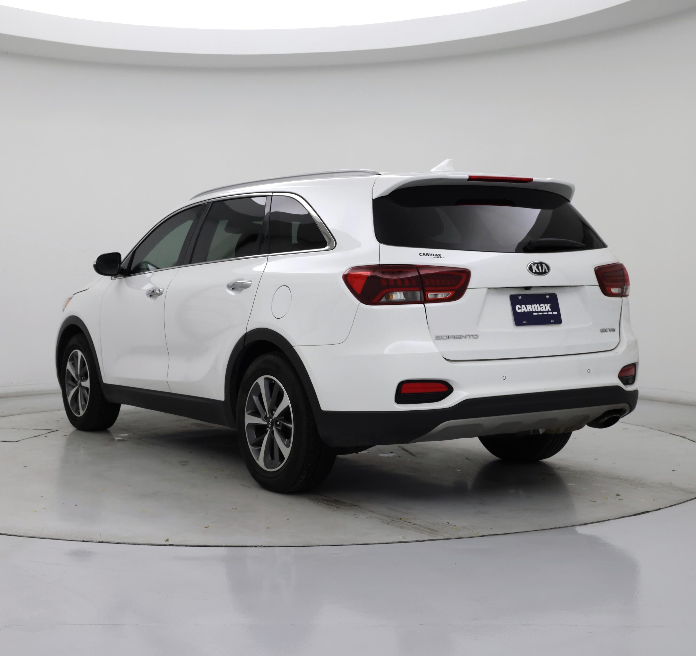 Thumbnail: 2019 Kia Sorento - 2