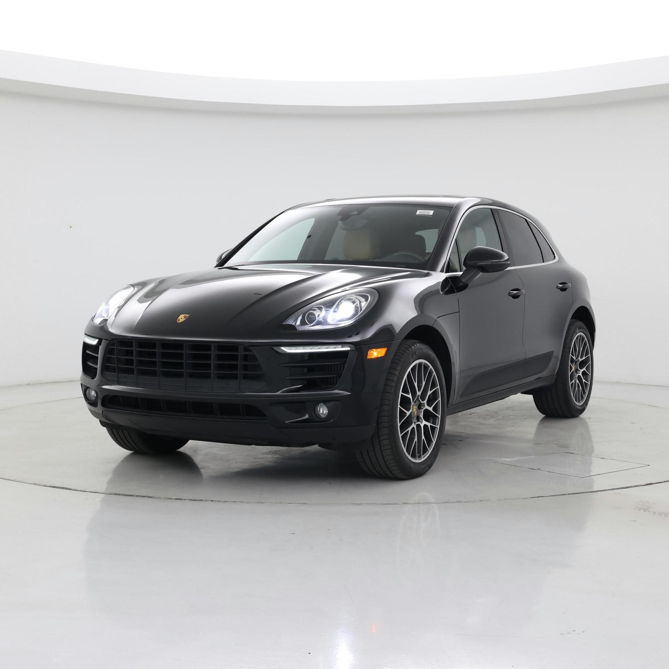 Thumbnail: 2017 Porsche Macan - 4