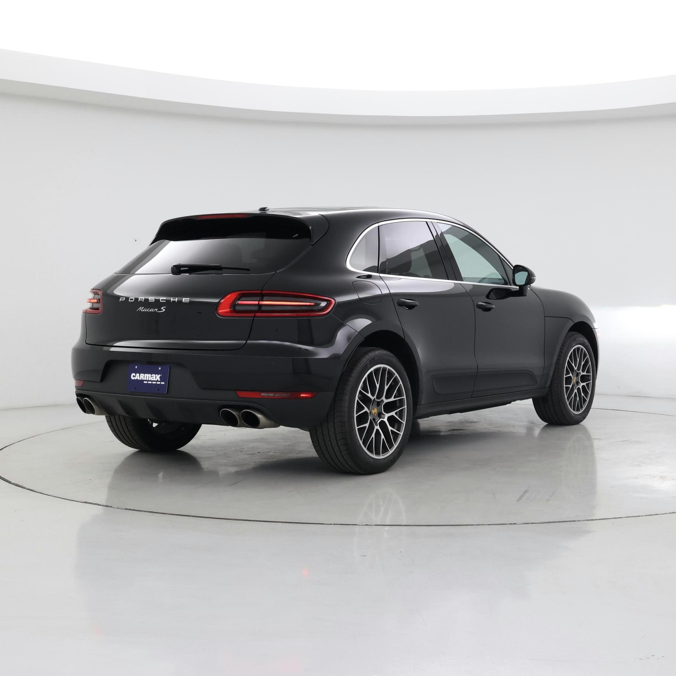 Thumbnail: 2017 Porsche Macan - 8