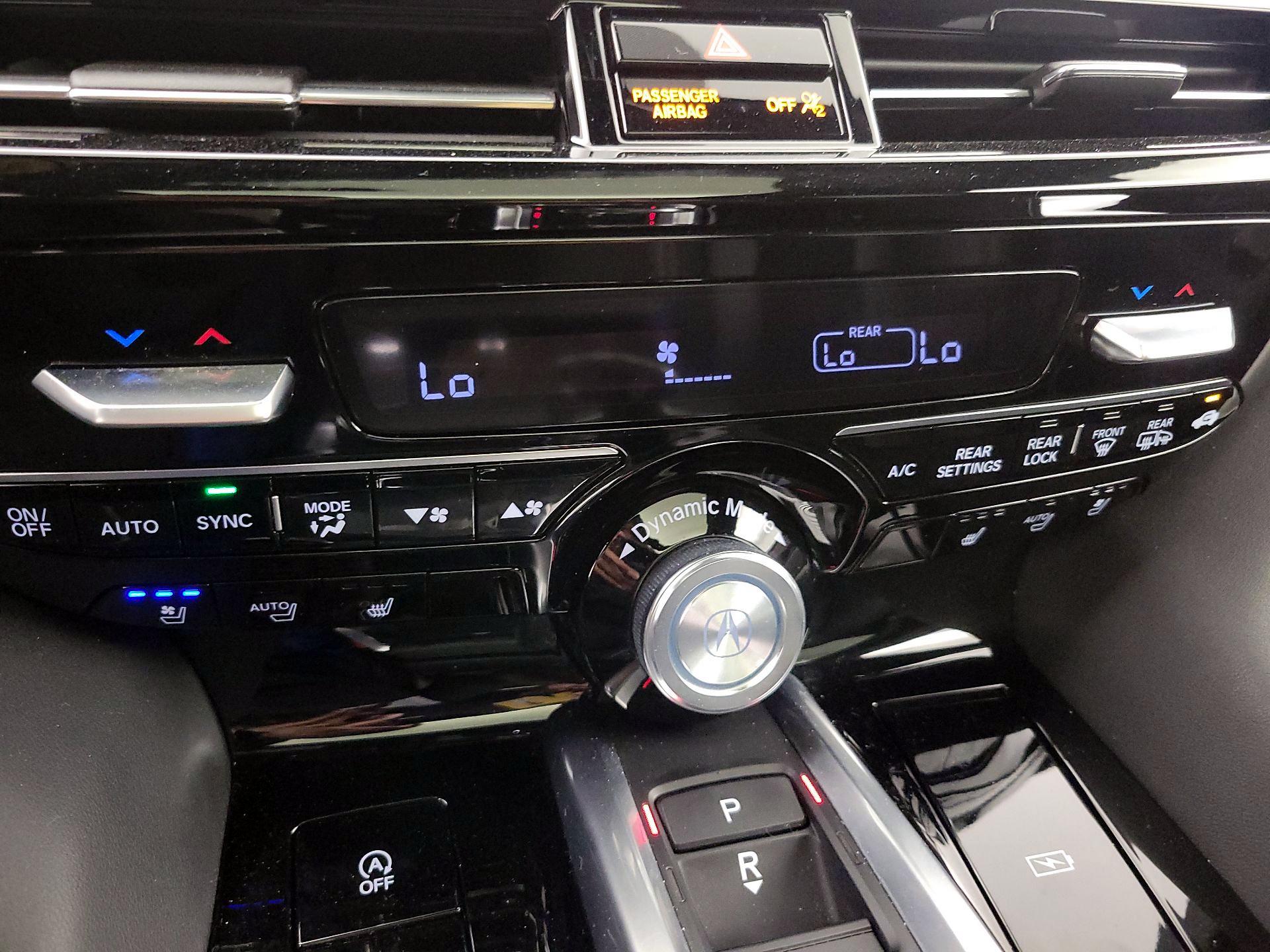 Thumbnail: 2022 Acura MDX - 17