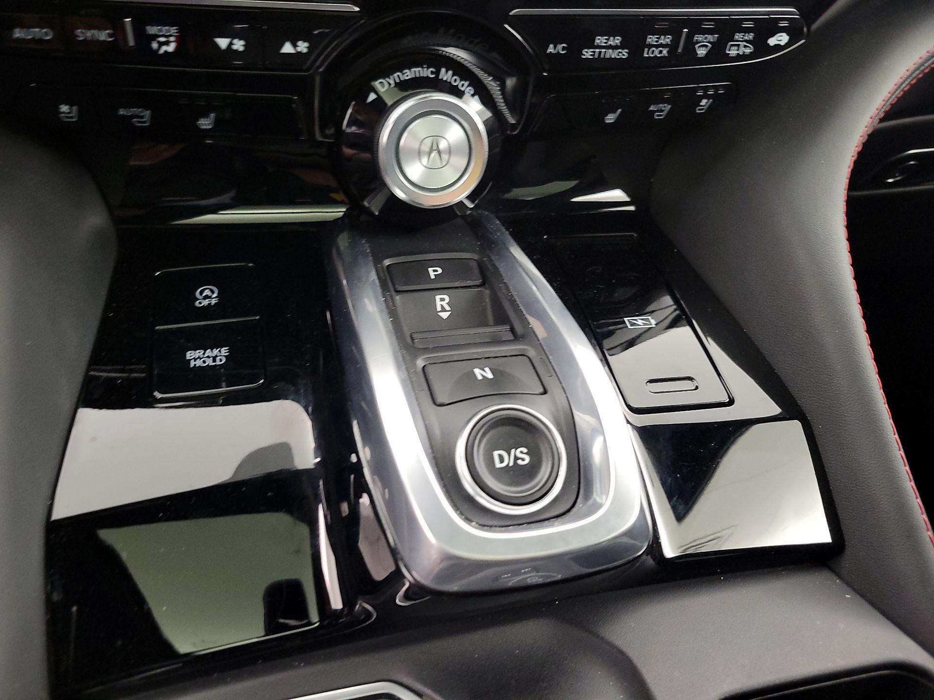 Thumbnail: 2022 Acura MDX - 18