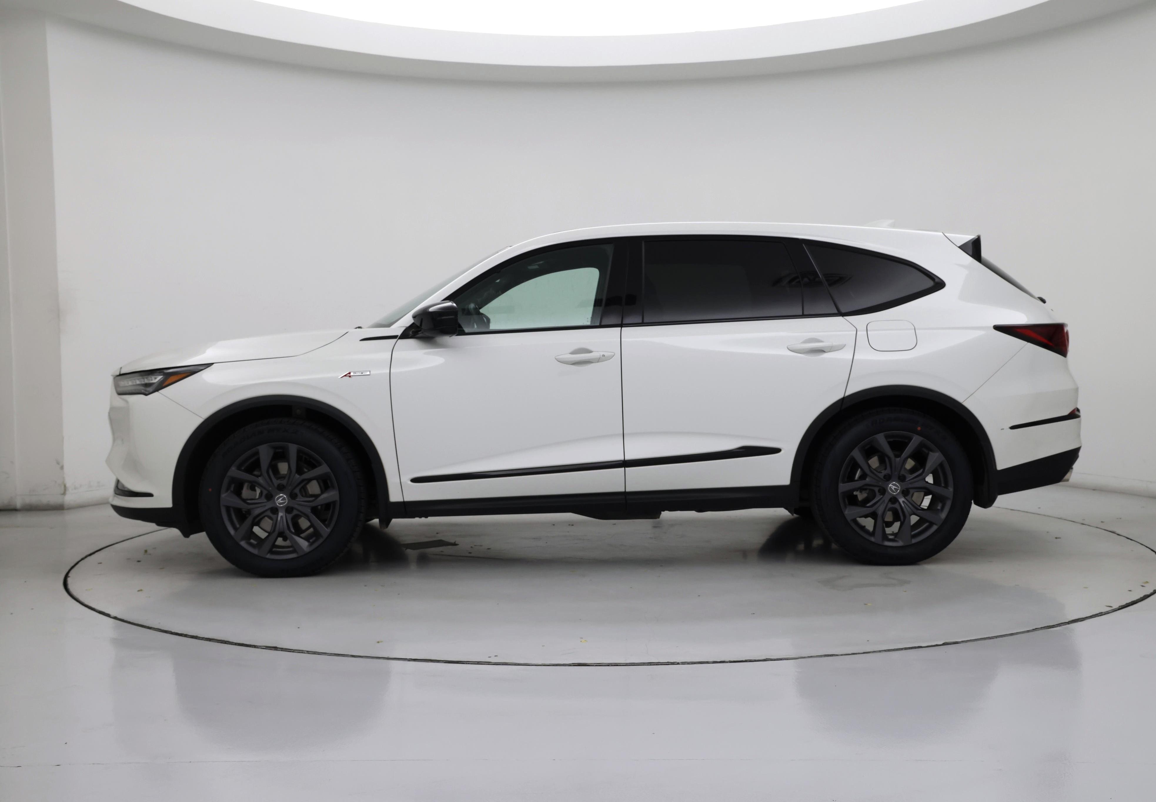 Thumbnail: 2022 Acura MDX - 3