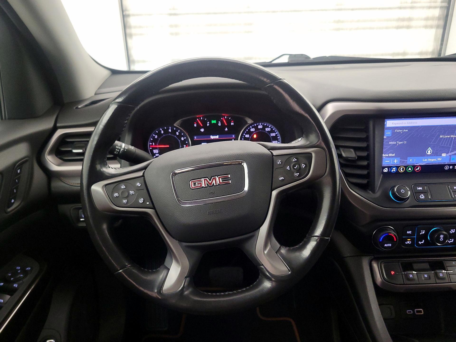 Thumbnail: 2022 GMC Acadia - 10