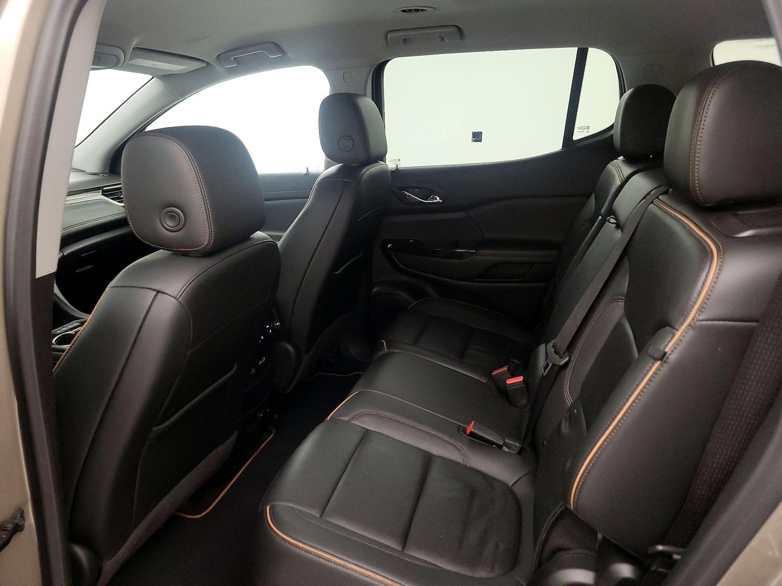 2022 GMC Acadia AT4 - Photo 21