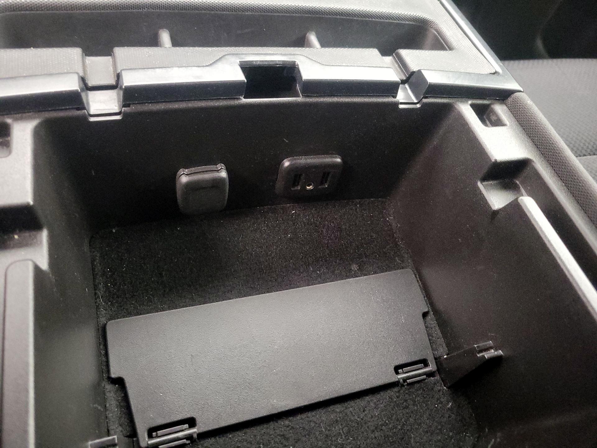 Thumbnail: 2017 Chevrolet Silverado 1500 - 18