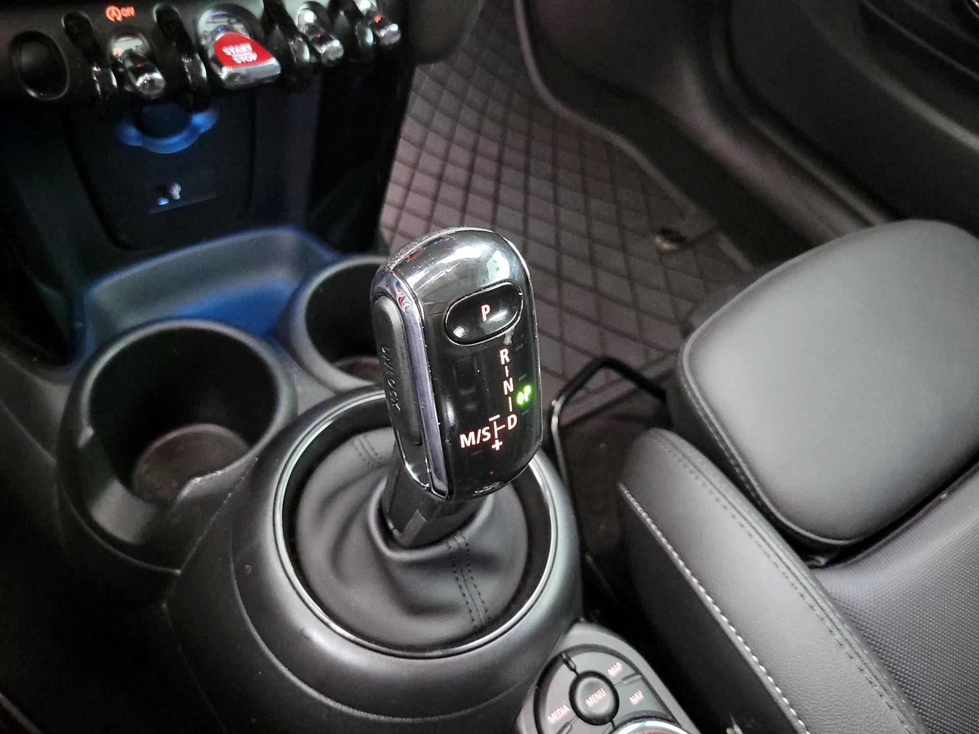 Thumbnail: 2023 MINI Cooper Hardtop - 18