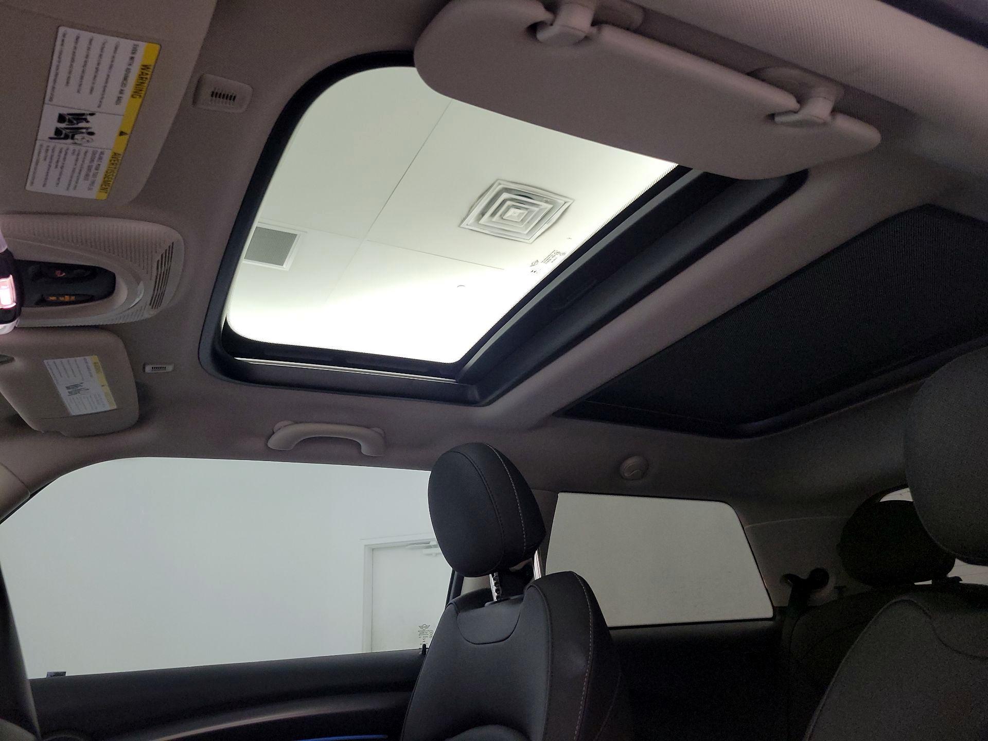 Thumbnail: 2023 MINI Cooper Hardtop - 20