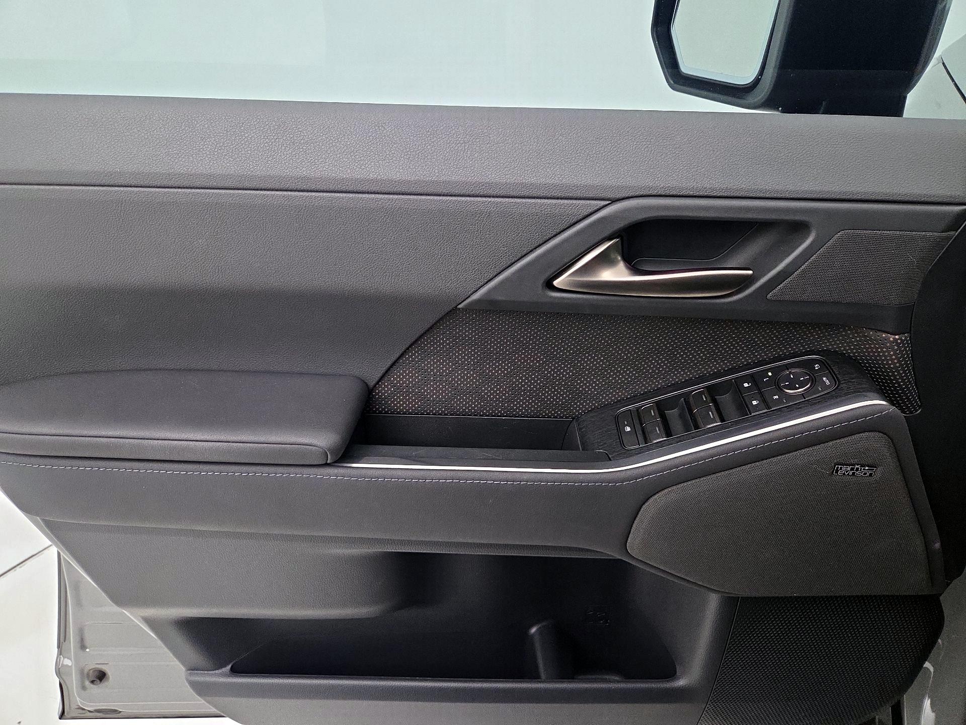 Thumbnail: 2024 Lexus GX - 12