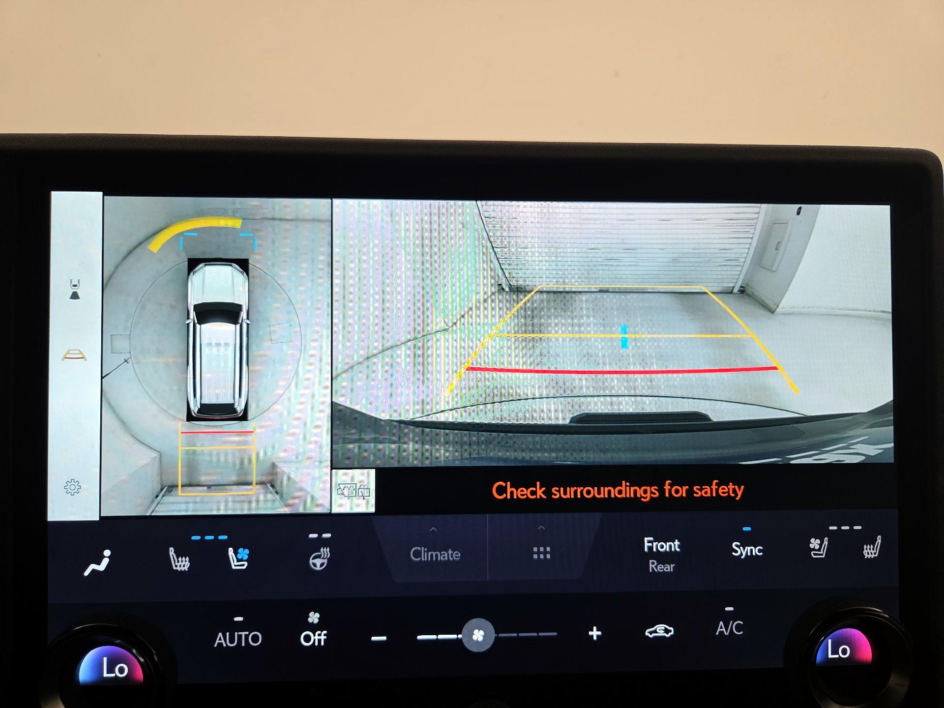 Thumbnail: 2024 Lexus GX - 14