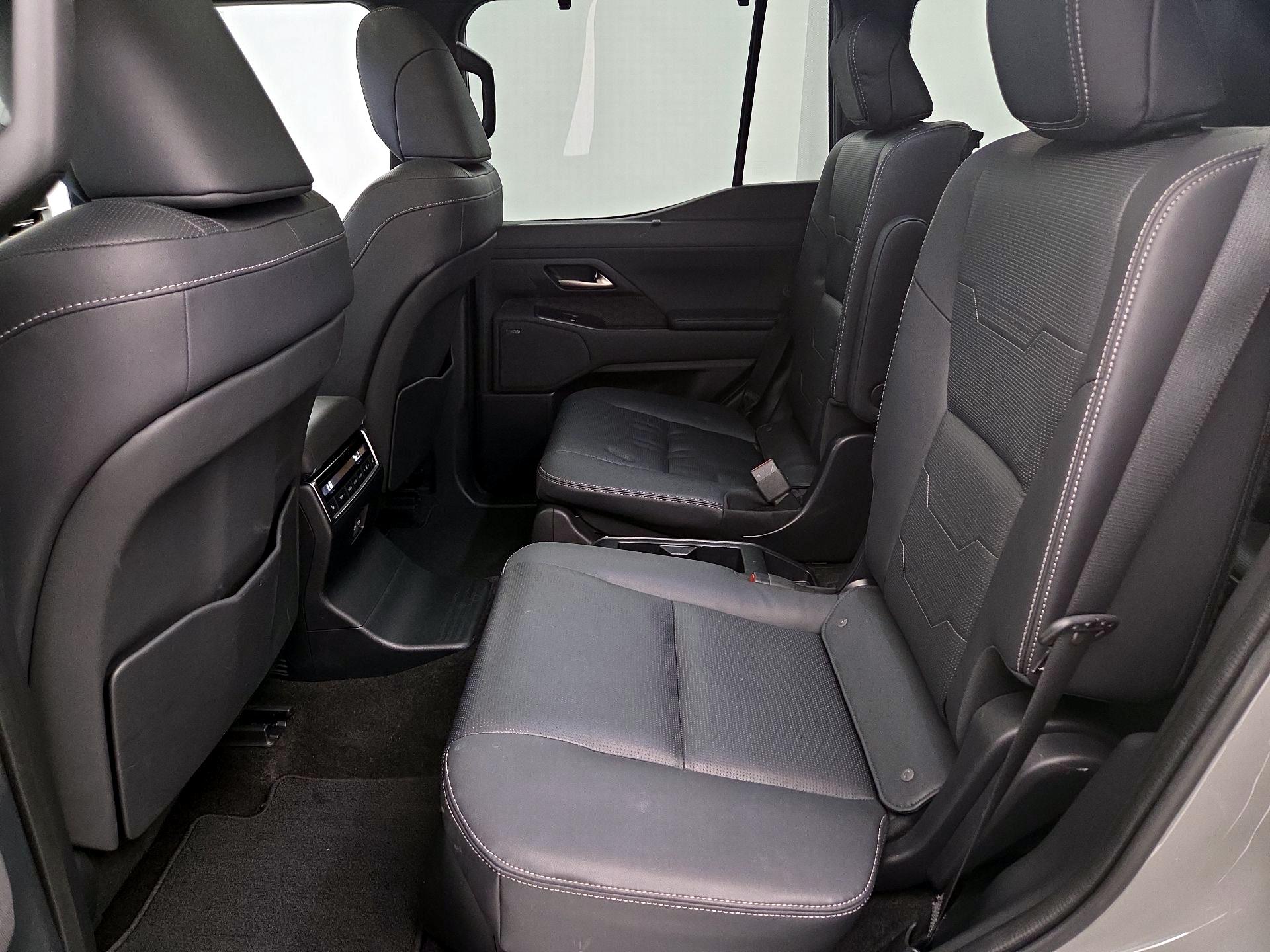 Thumbnail: 2024 Lexus GX - 20