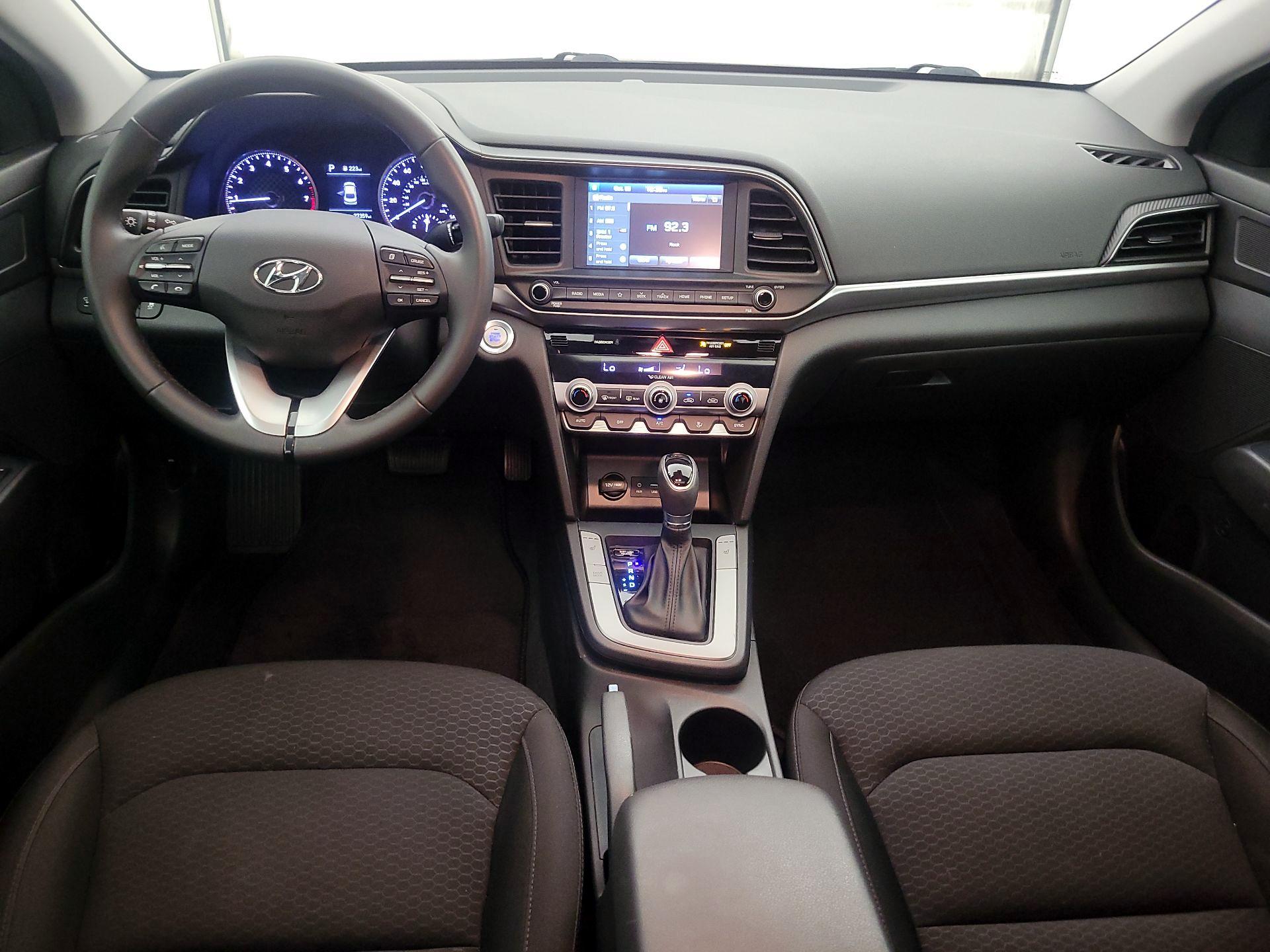 Thumbnail: 2020 Hyundai Elantra - 9